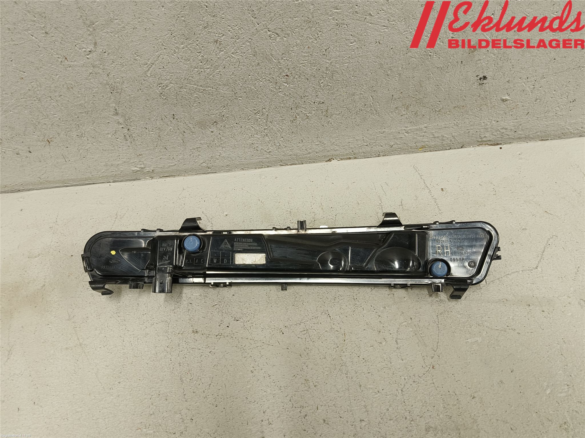 Ford MONDEO 07-15 Positionsljus Fram Hö