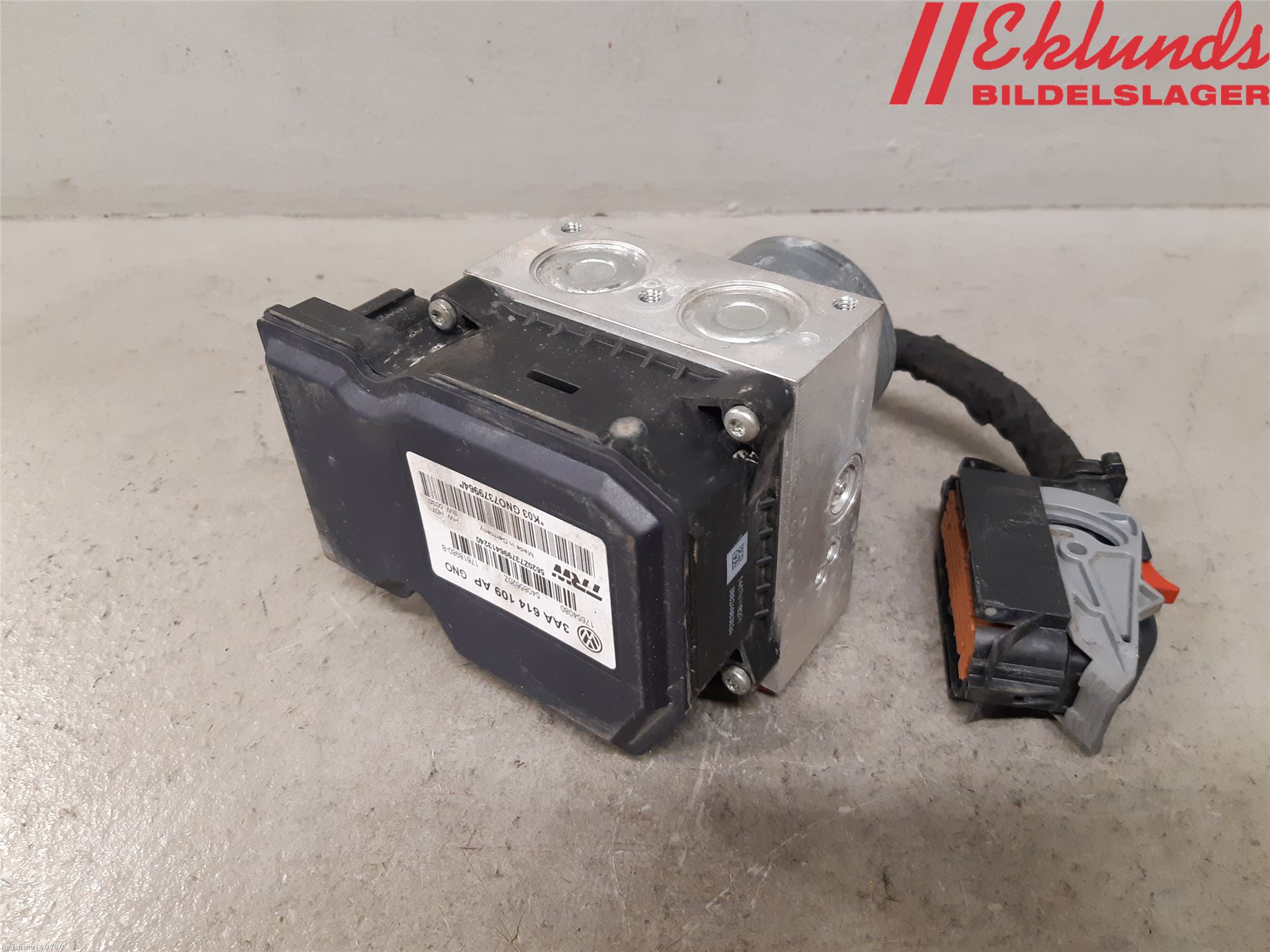 Volkswagen VW PASSAT 11-14 Abs Hydraulaggregat