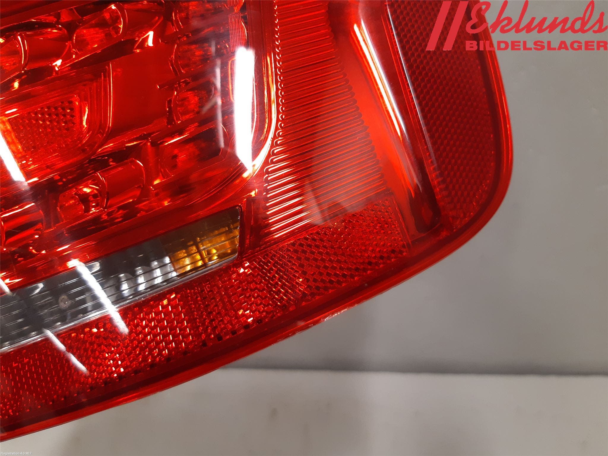Audi A4/S4 08-11 Bakljus Höger