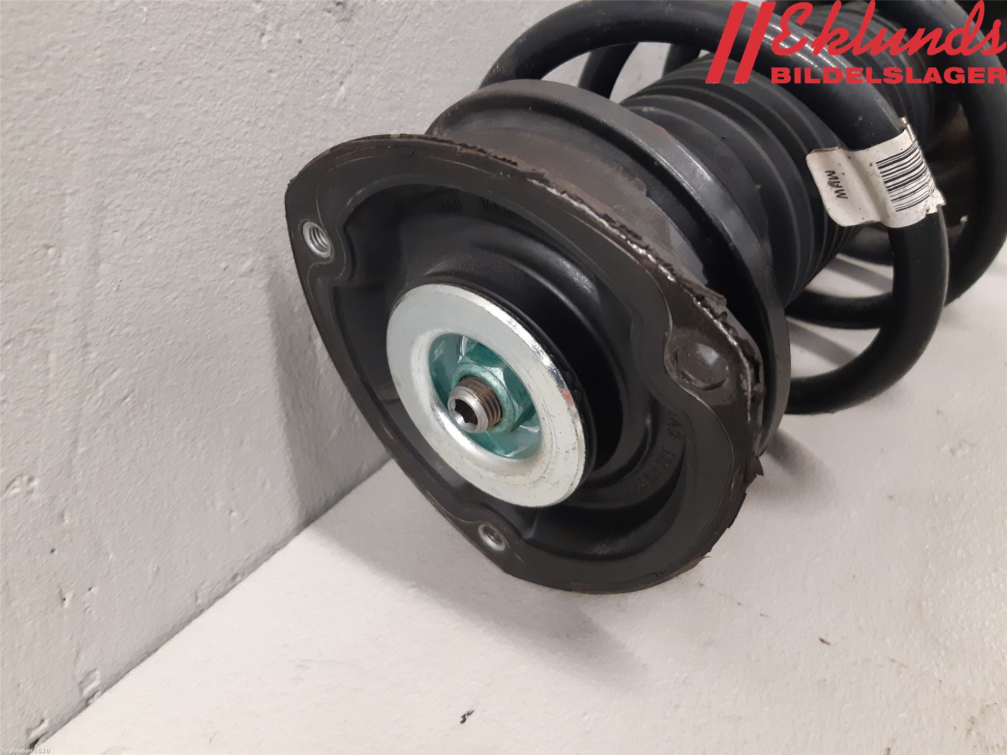Volkswagen VW GOLF / E-GOLF VII 13-20 Fjäderben Fram Vänster