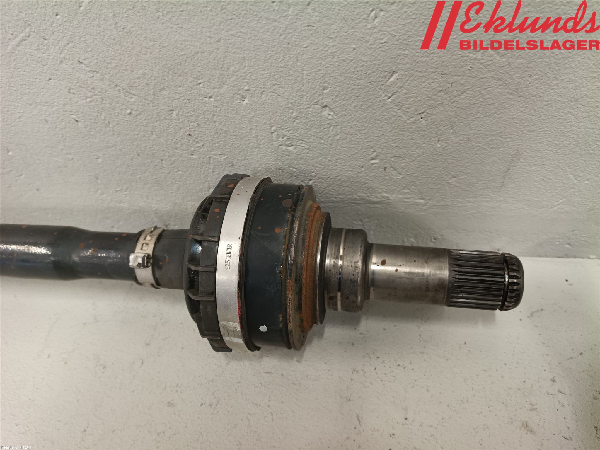 BMW 3 G20/G21/G80/G81 19- Drivaxel Bak Vänster