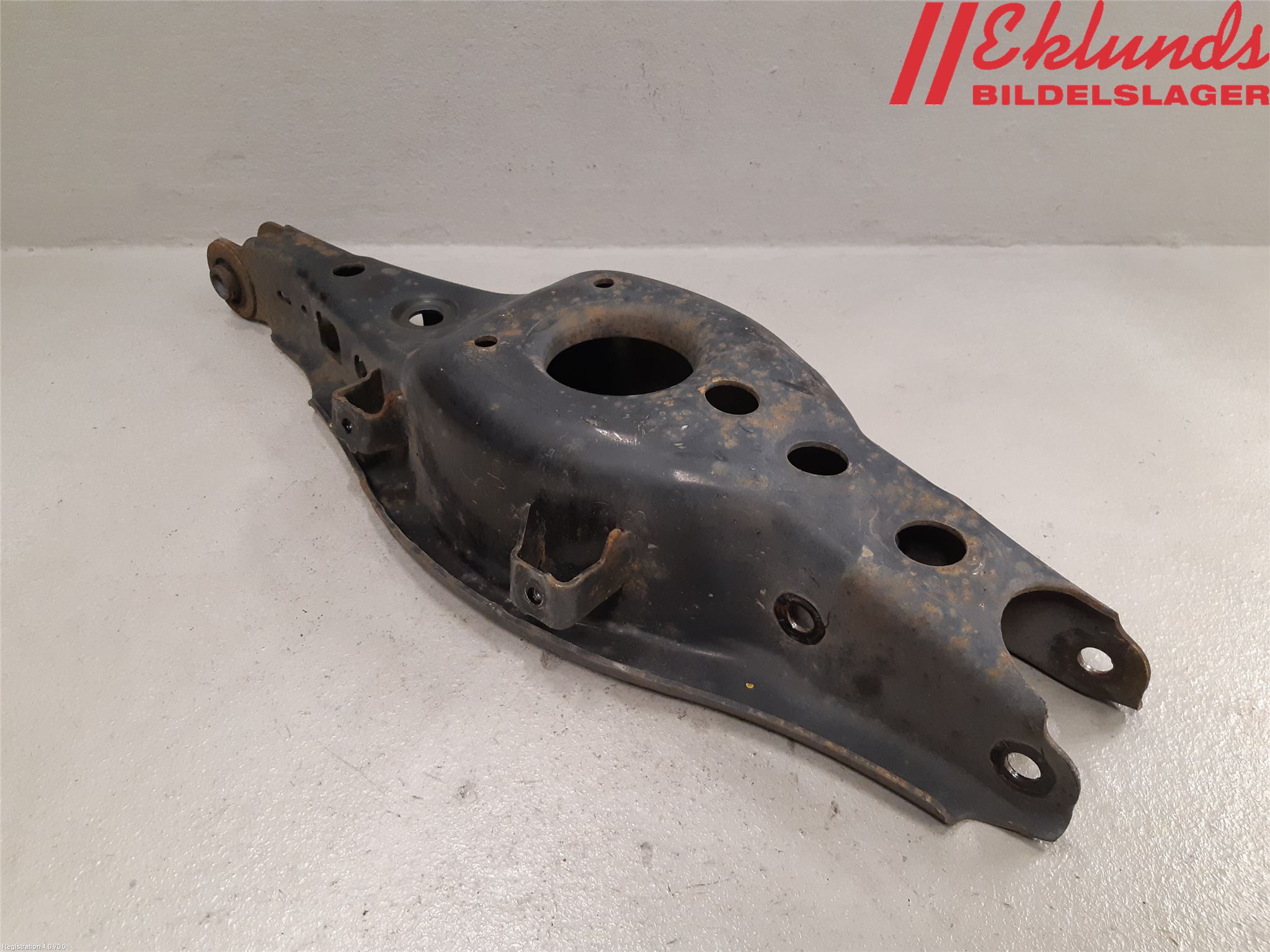 Toyota AURIS 13-19 Bärarm Bak Höger
