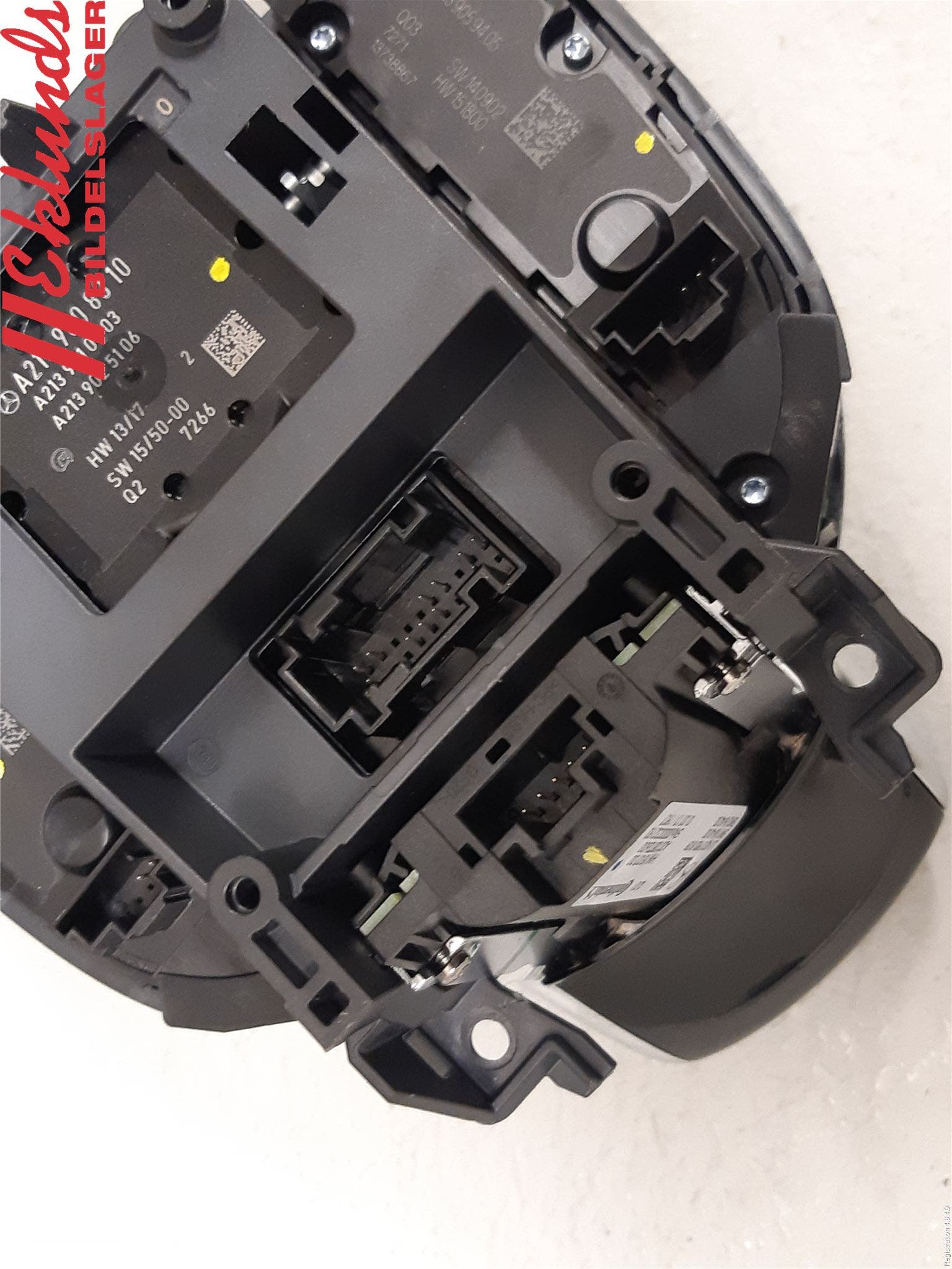 Mercedes-Benz MB E-KLASS (W213) 16-23 Strömställare Multifunktion