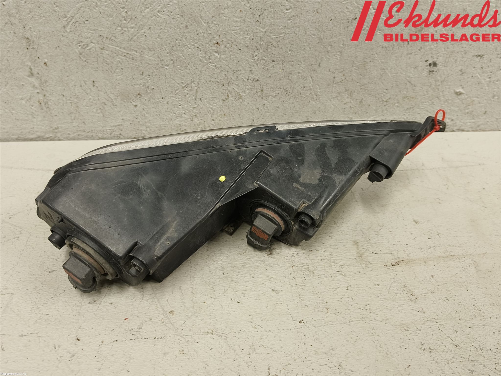 Volkswagen VW PASSAT 11-14 Dimljus-Varselljus Fram