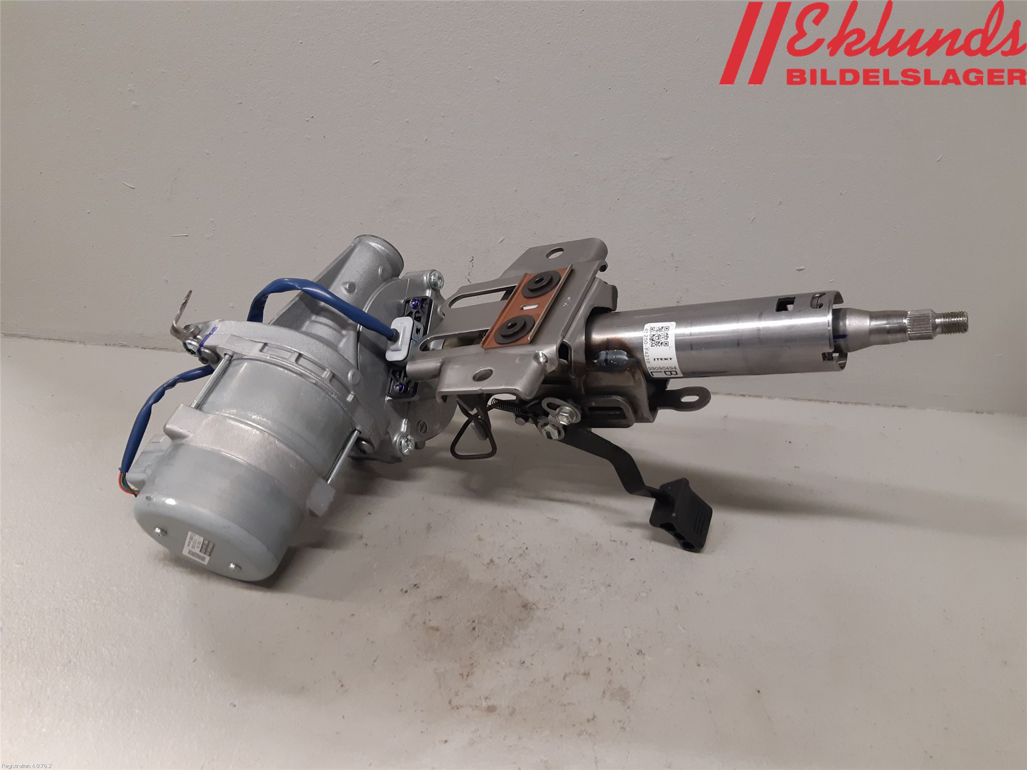 Toyota C-HR 16-23 Rattaxelagg Med Inb Servo