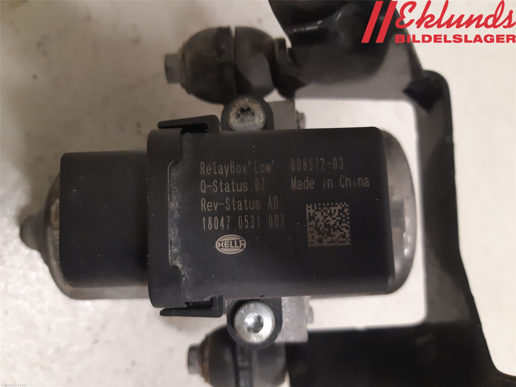 Volkswagen VW POLO VI 18->> Vakuumpump