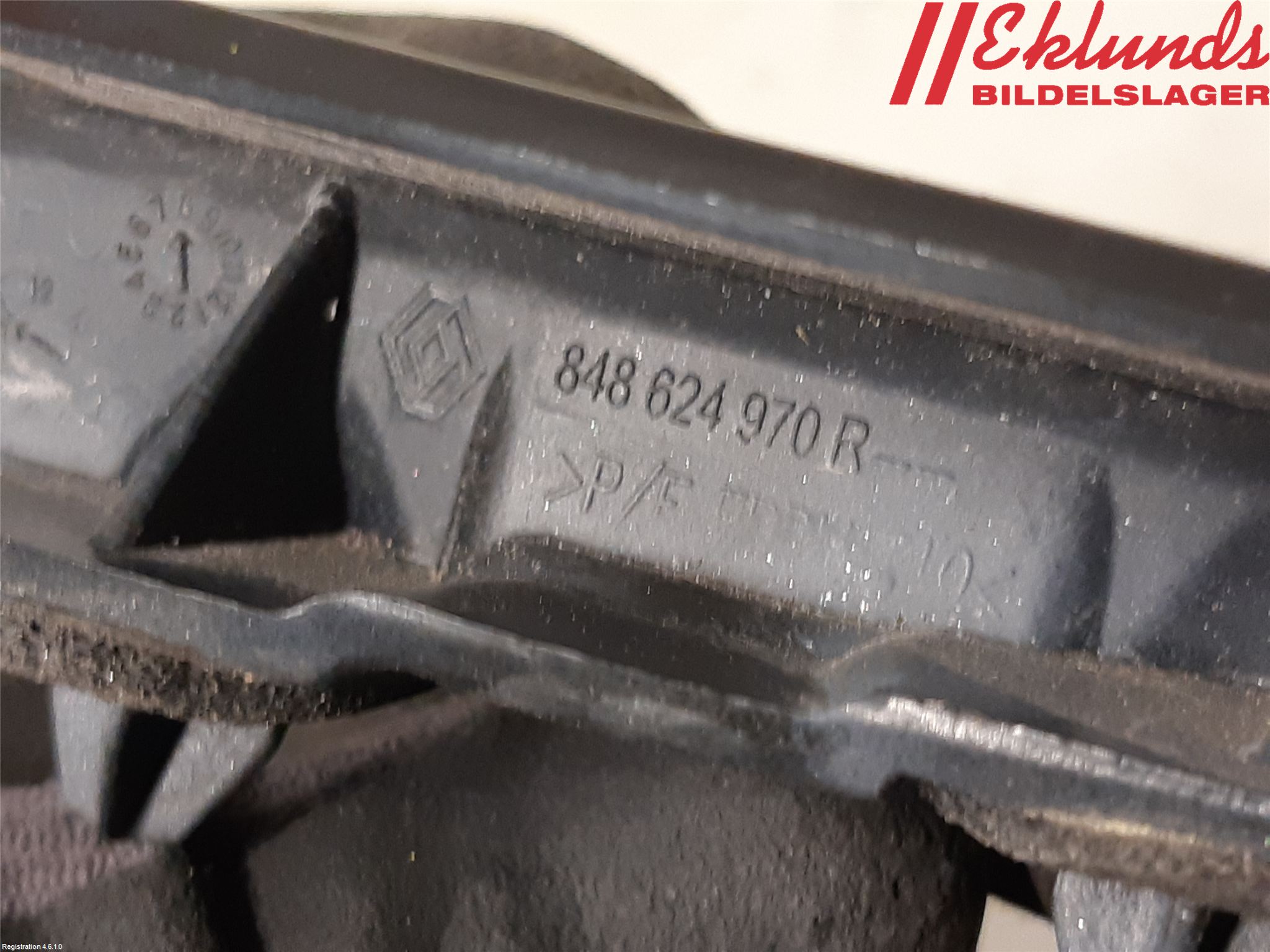 Renault CLIO IV 16-19 Bakljussarg