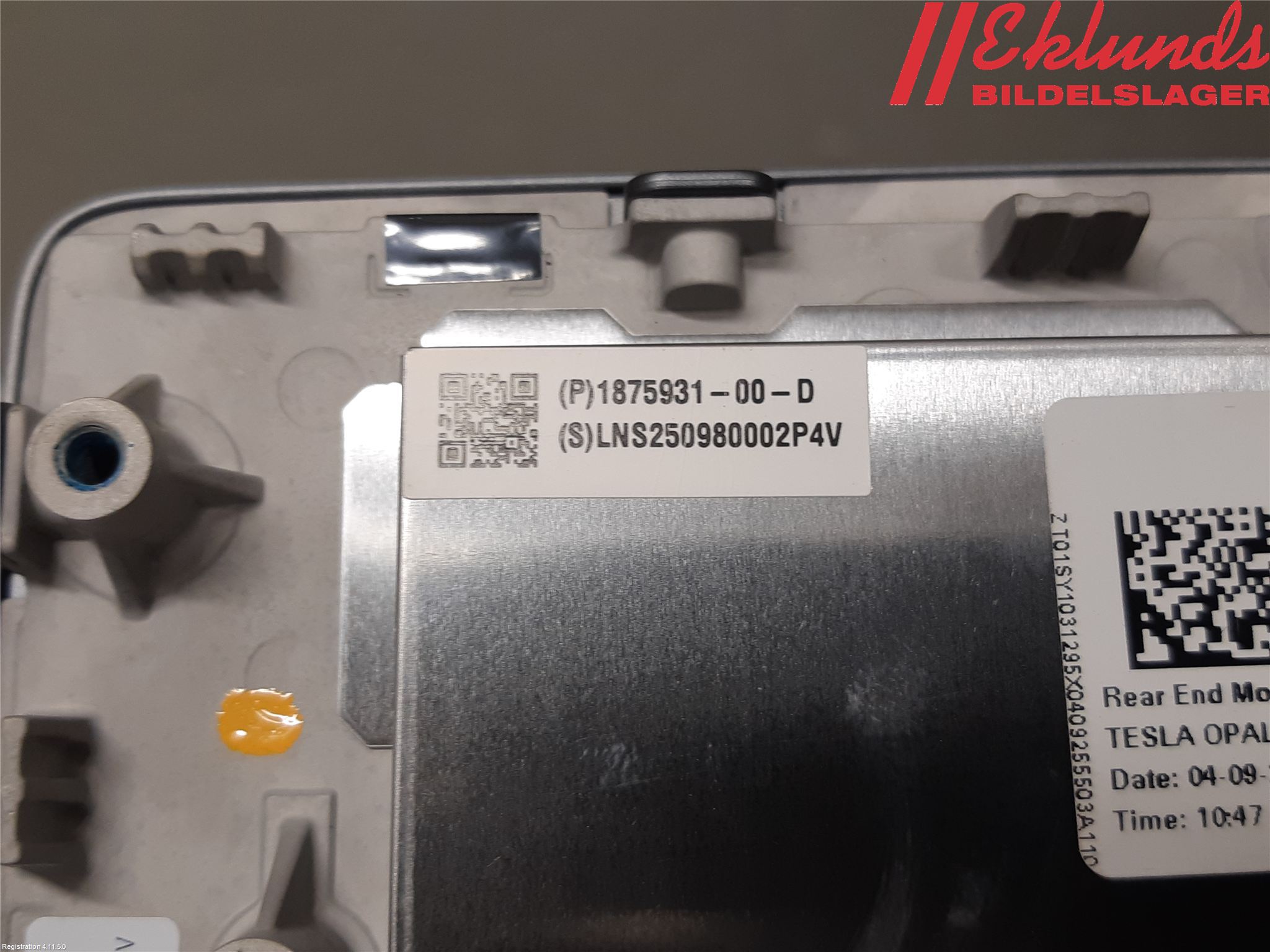 Tesla MODEL Y 21- Multifunktionsdisplay