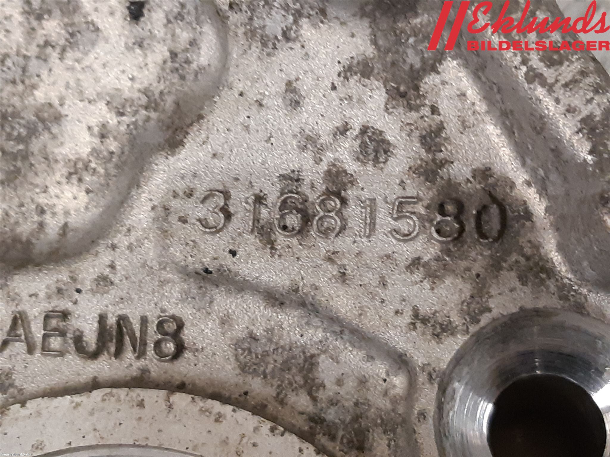 Volvo S60 19- Hjullagerhus-Spindel Hö B