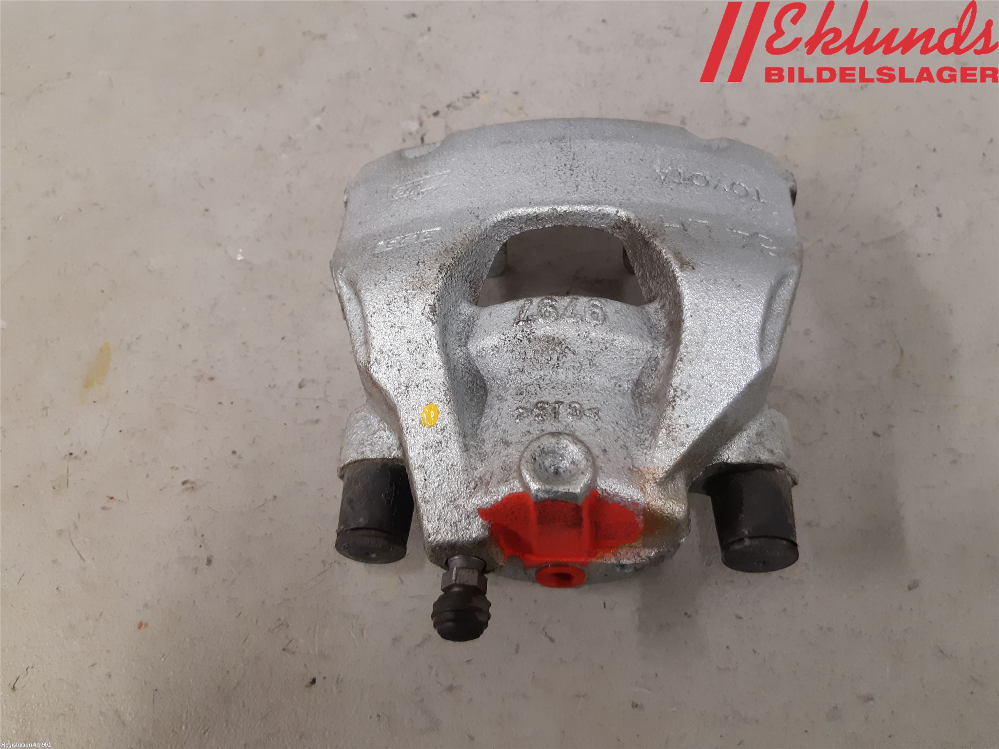 Toyota YARIS XP21 20- Bromsok Fram Vänster