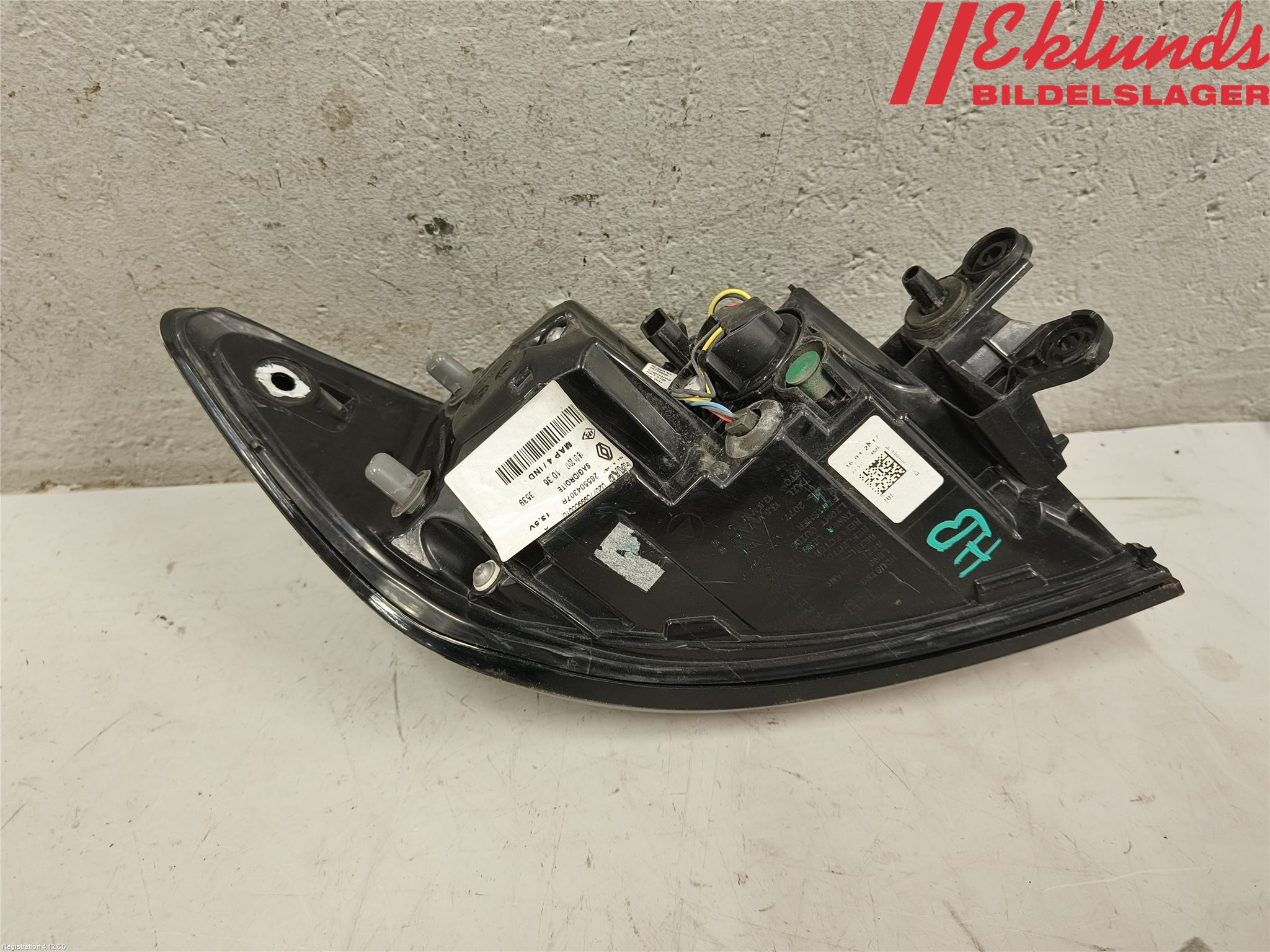 Renault CLIO IV 16-19 Bakljus Höger