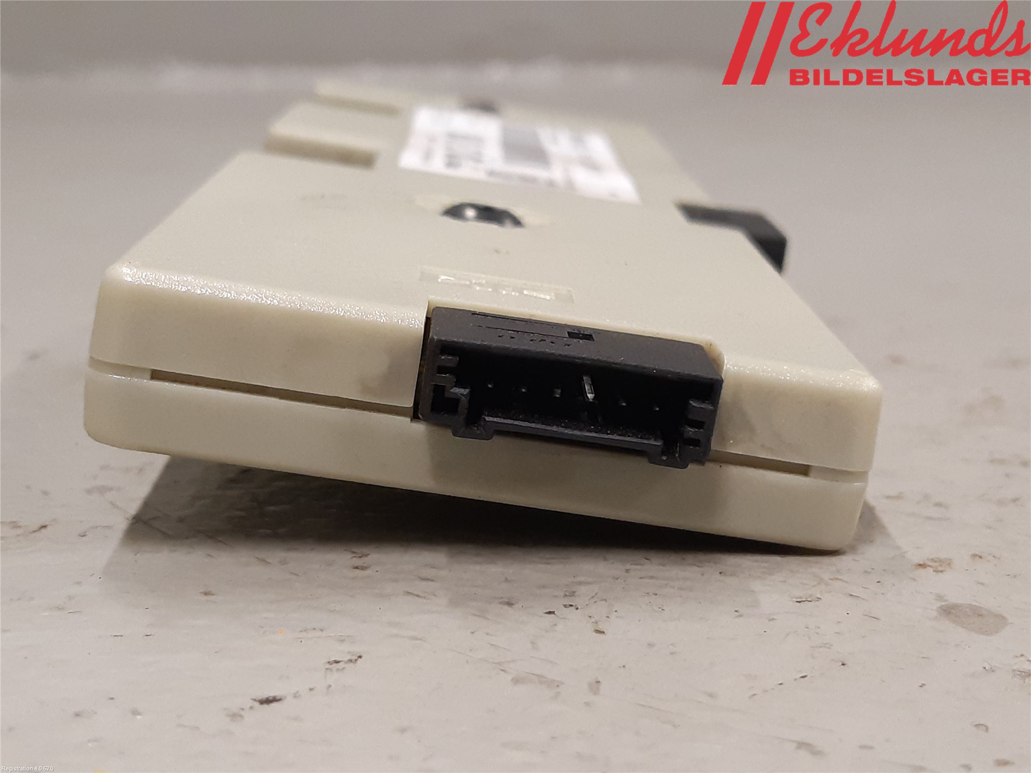 BMW 3 E90/91 SED/TOU 05-12 Antennförstärkare