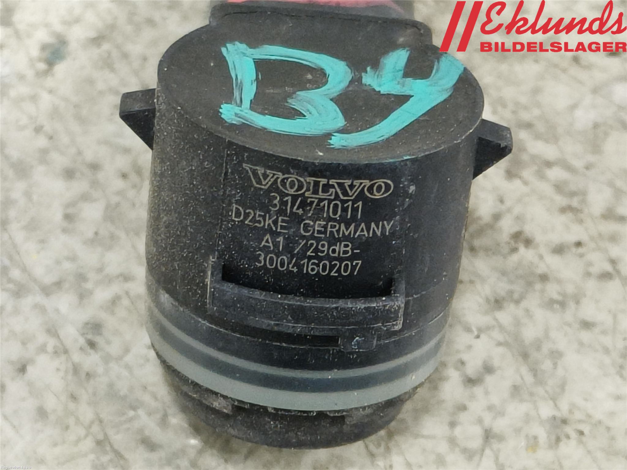 Volvo XC90/RECHARGE 16- Parkeringshjälp Backsensor