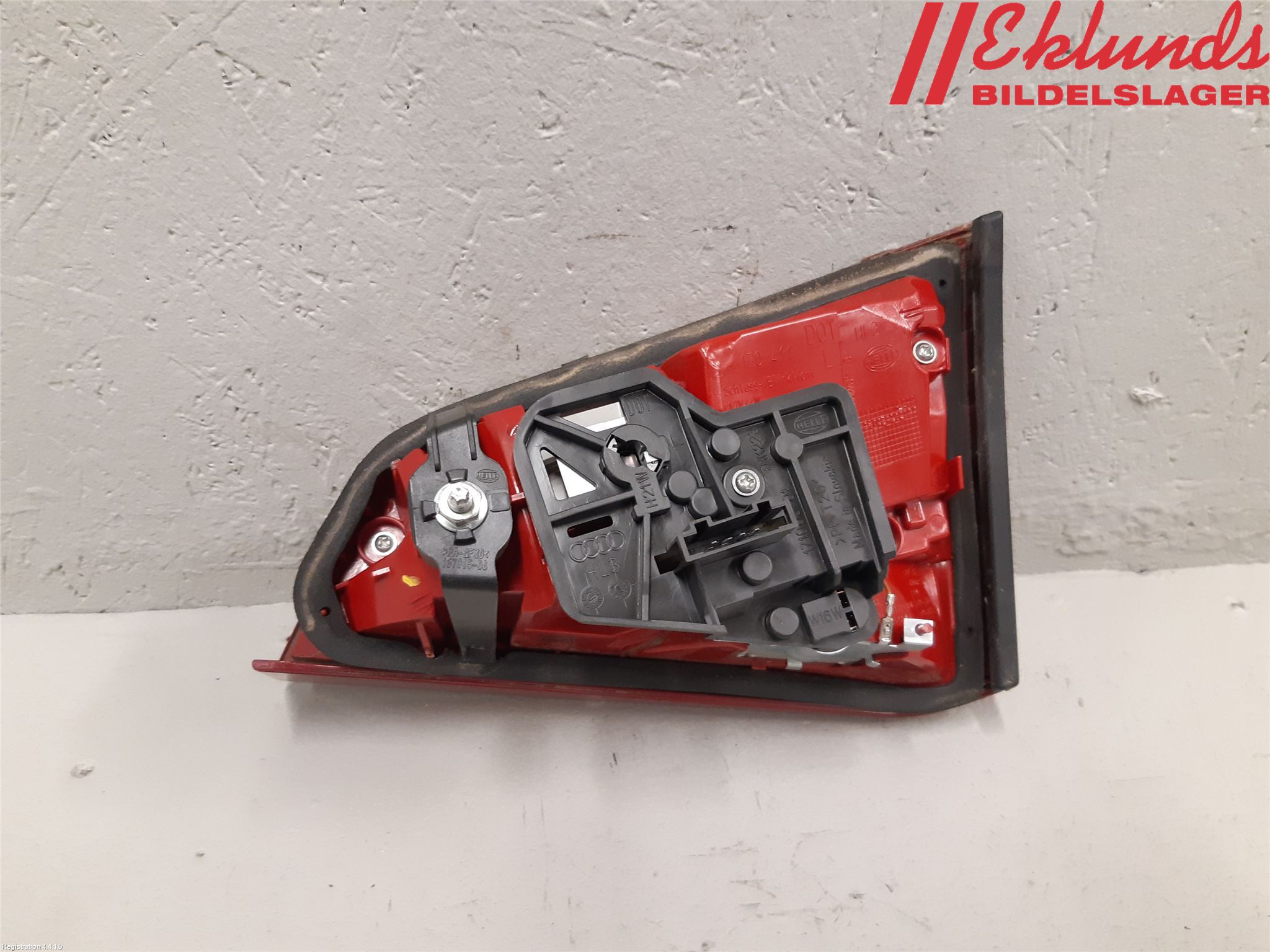 Audi A4/S4 08-11 Bakljus Lucka Vä