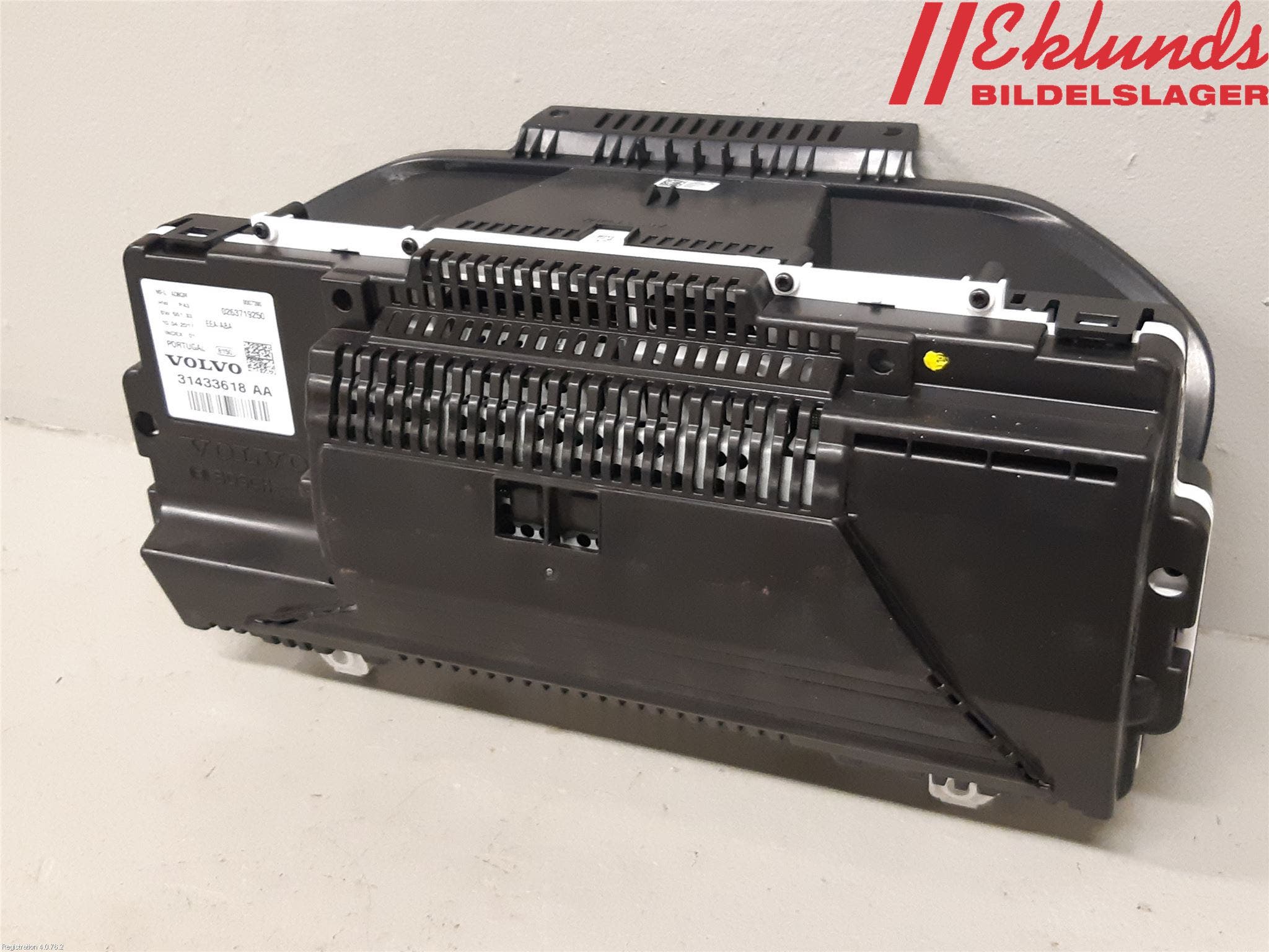 Volvo V90 17->> Instrument Komb