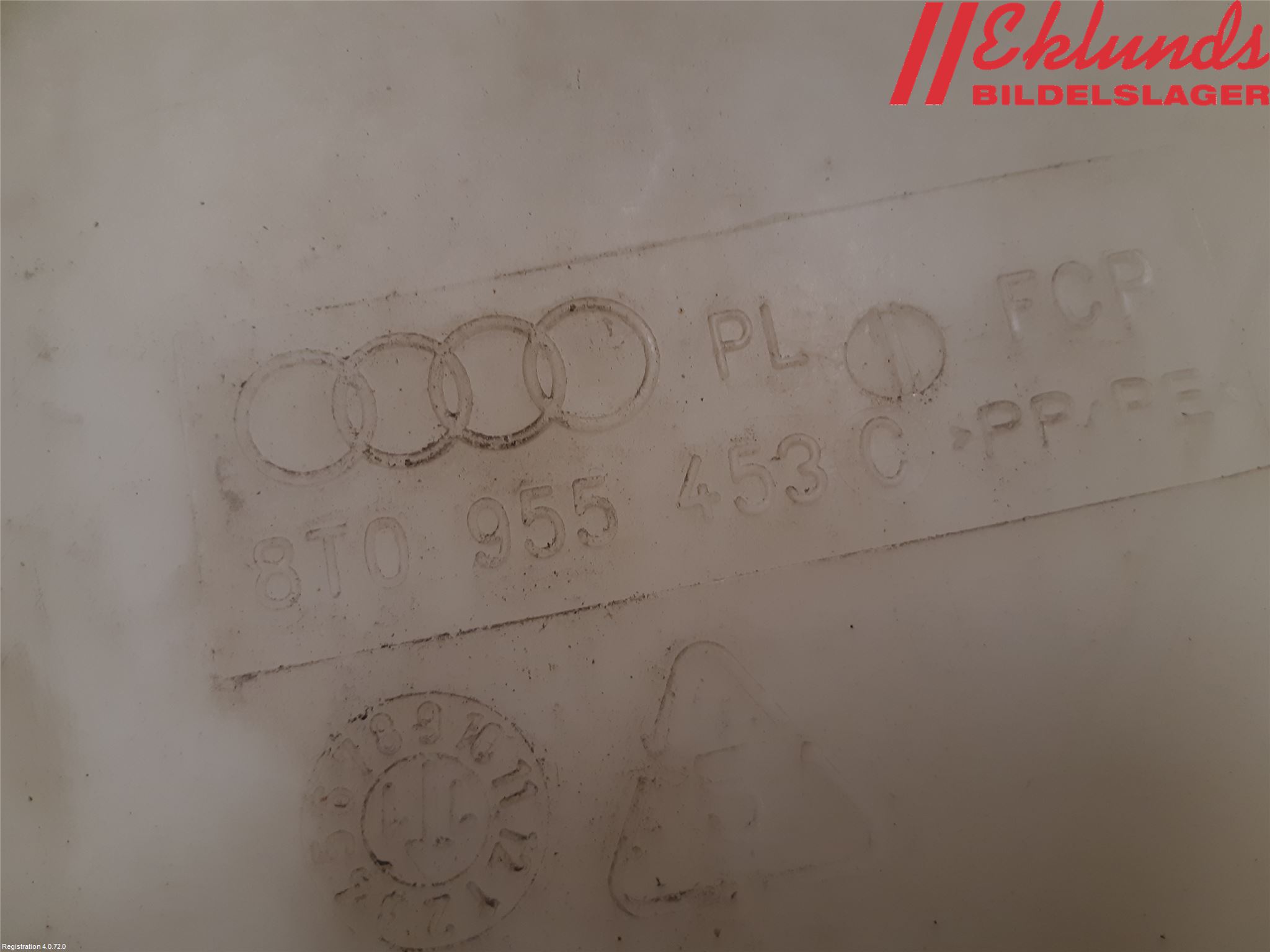 Audi A4 ALLROAD 09-16 Spolartank Vindruta-Strål