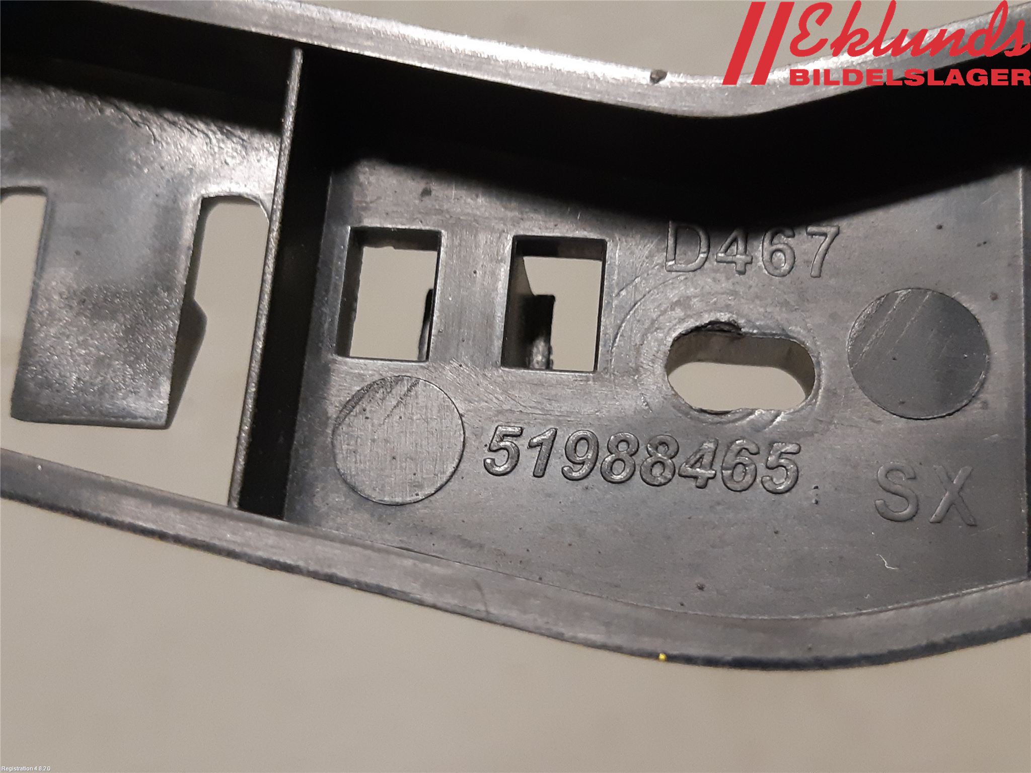 Fiat 500L 13-19 Stötfångarfäste Fram Vä