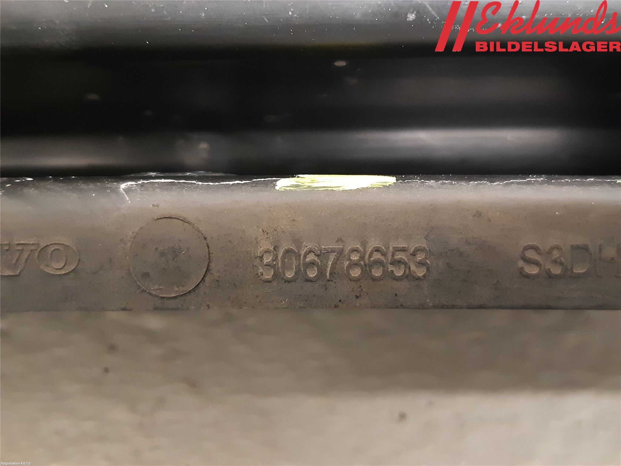 Volvo V70 14-16 Stötfångarbalk Bak