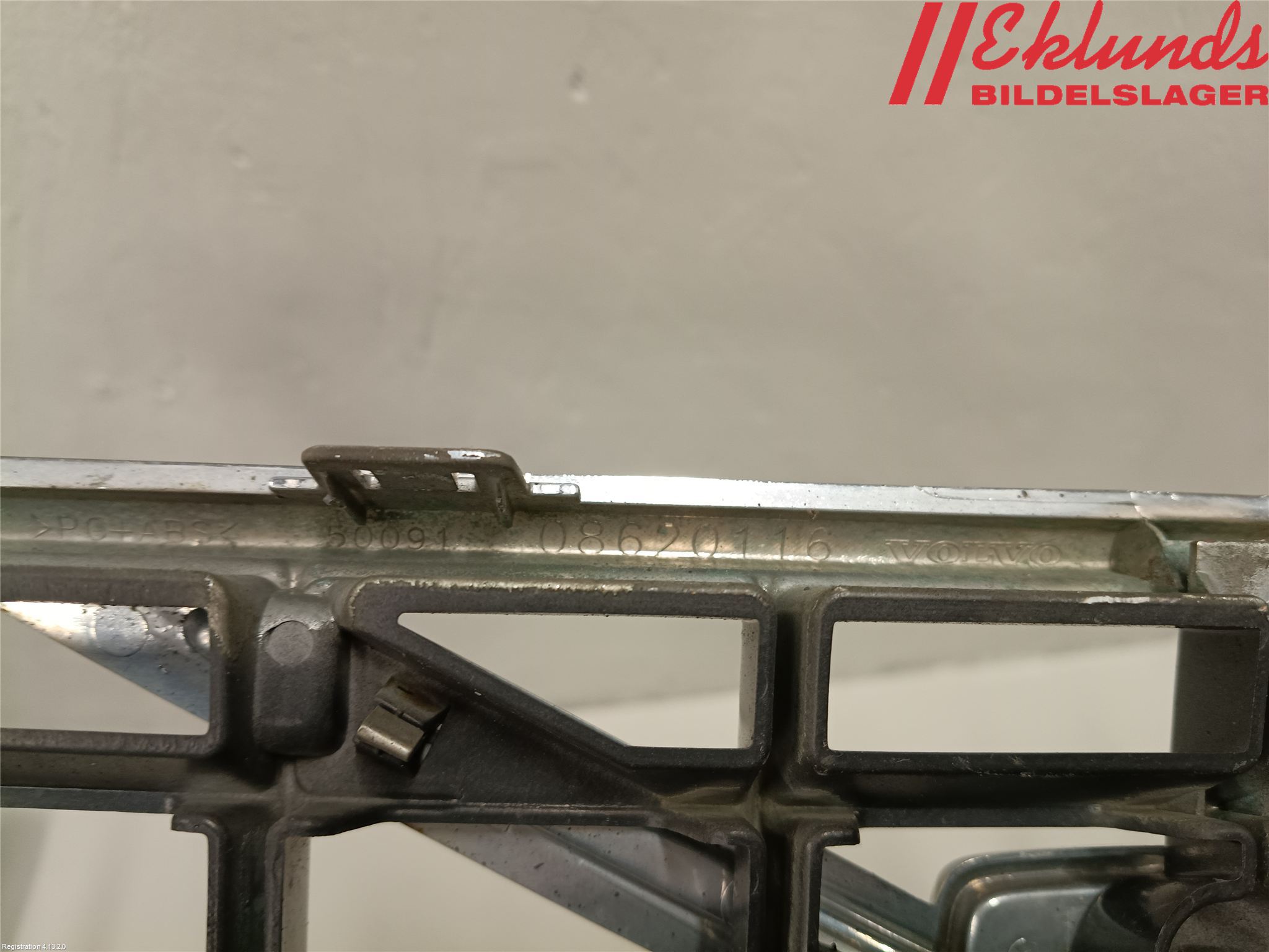 Volvo S40 04-07 Grill Komp