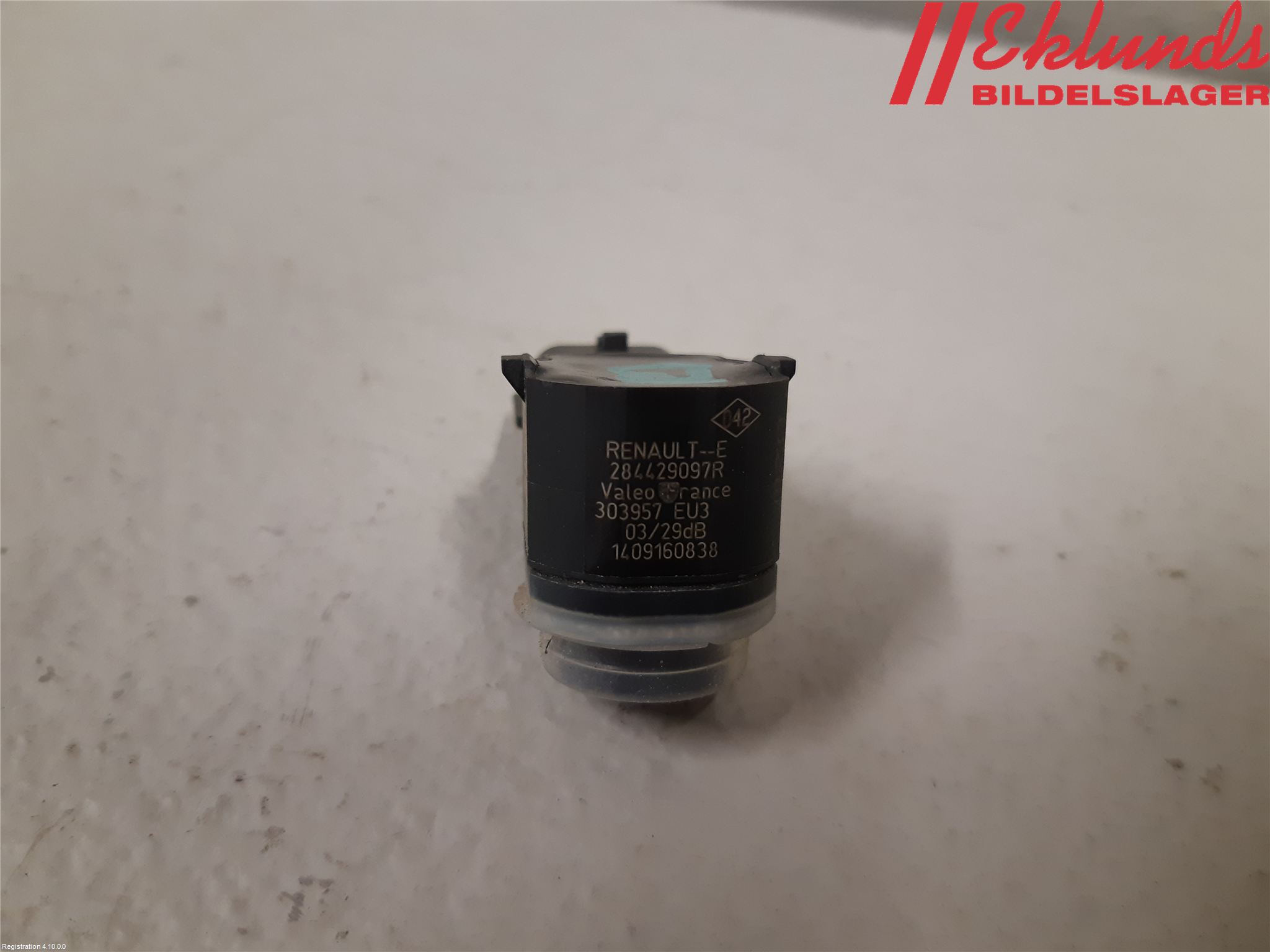 Renault CAPTUR 13-19 Parkeringshjälp Backsensor