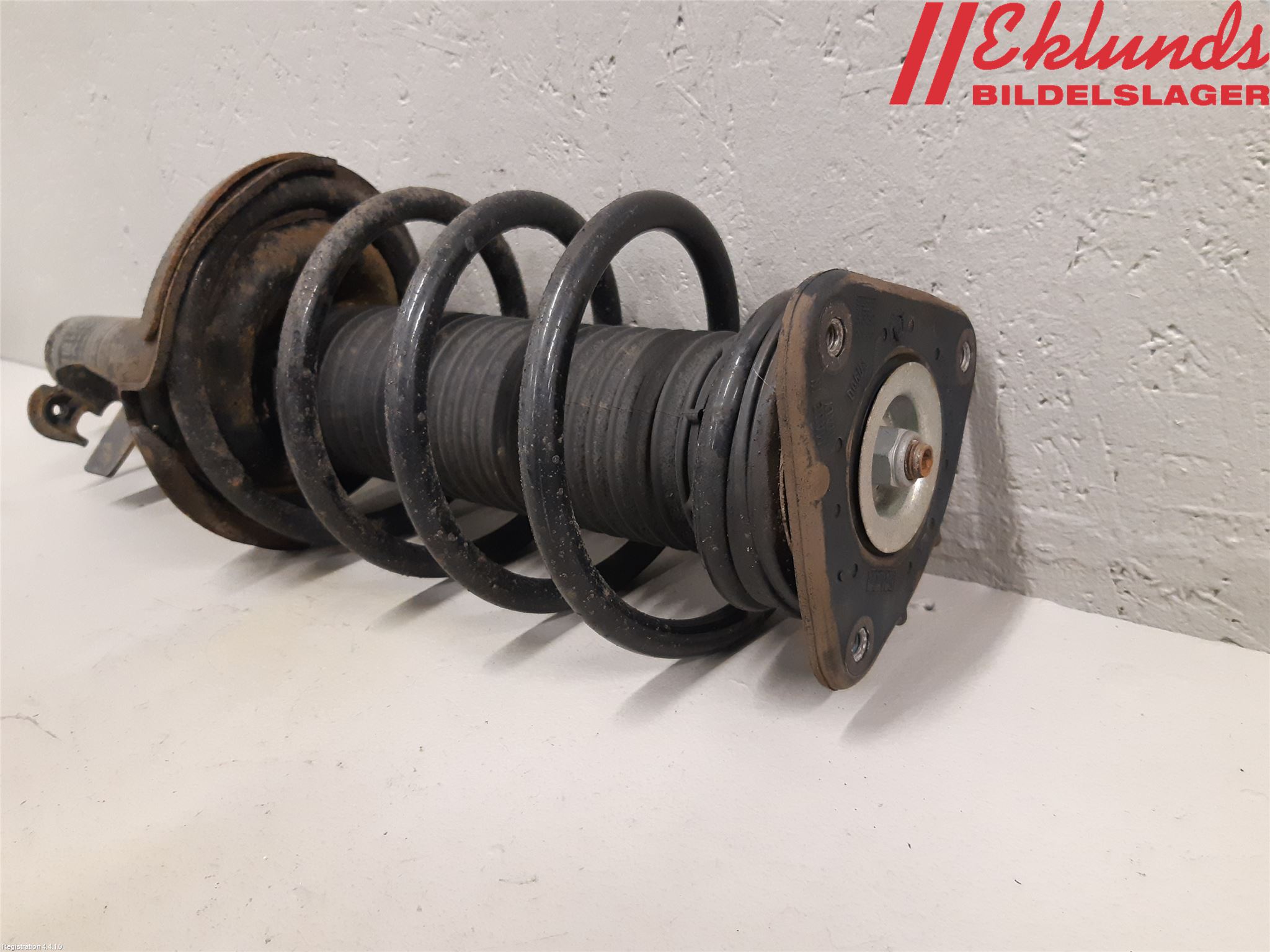 Ford FOCUS 11-14 Fjäderben Fram Höger