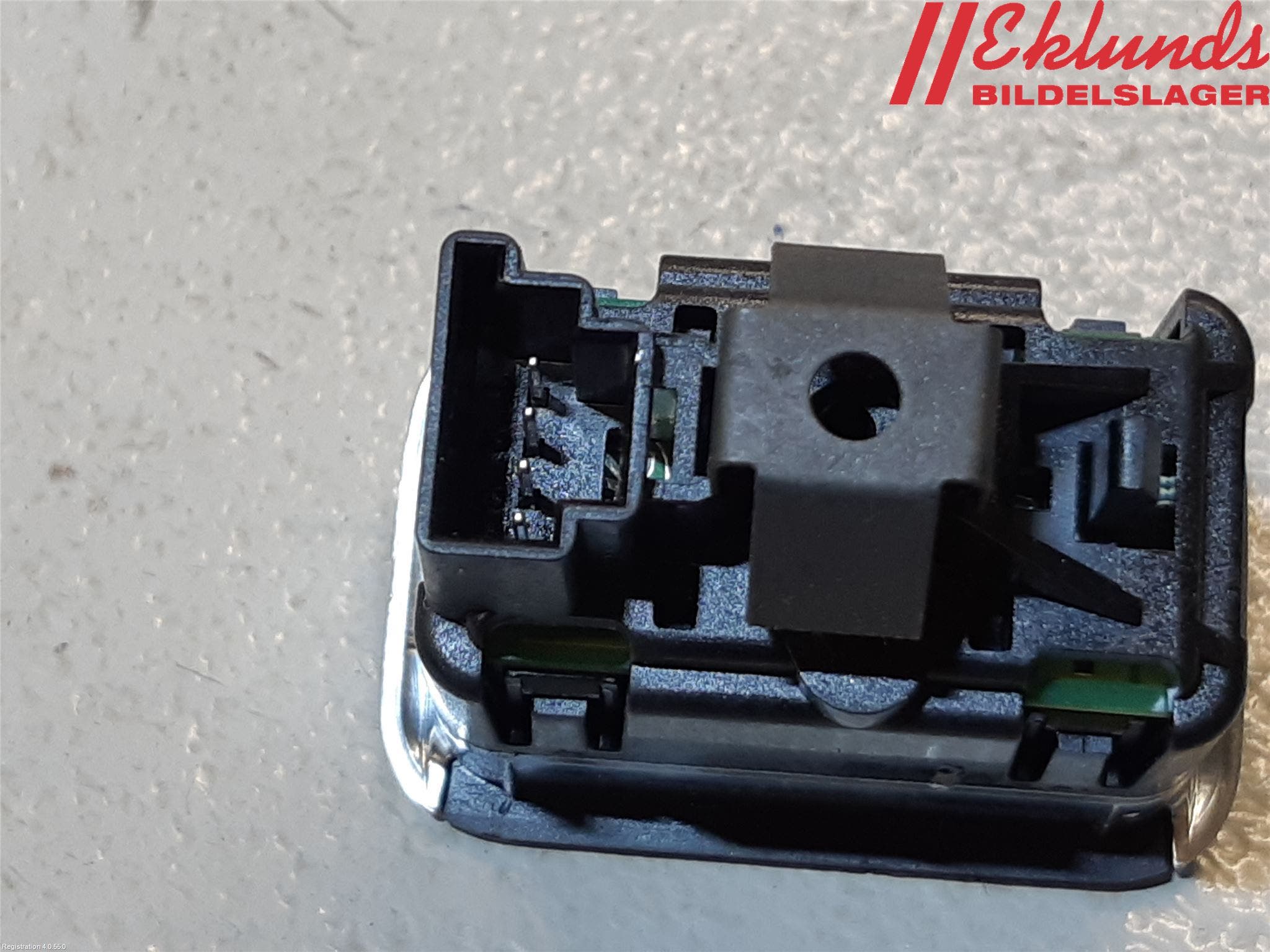 Mercedes-Benz MB A-KLASS (W176) 13-18 Strömställare Elhiss