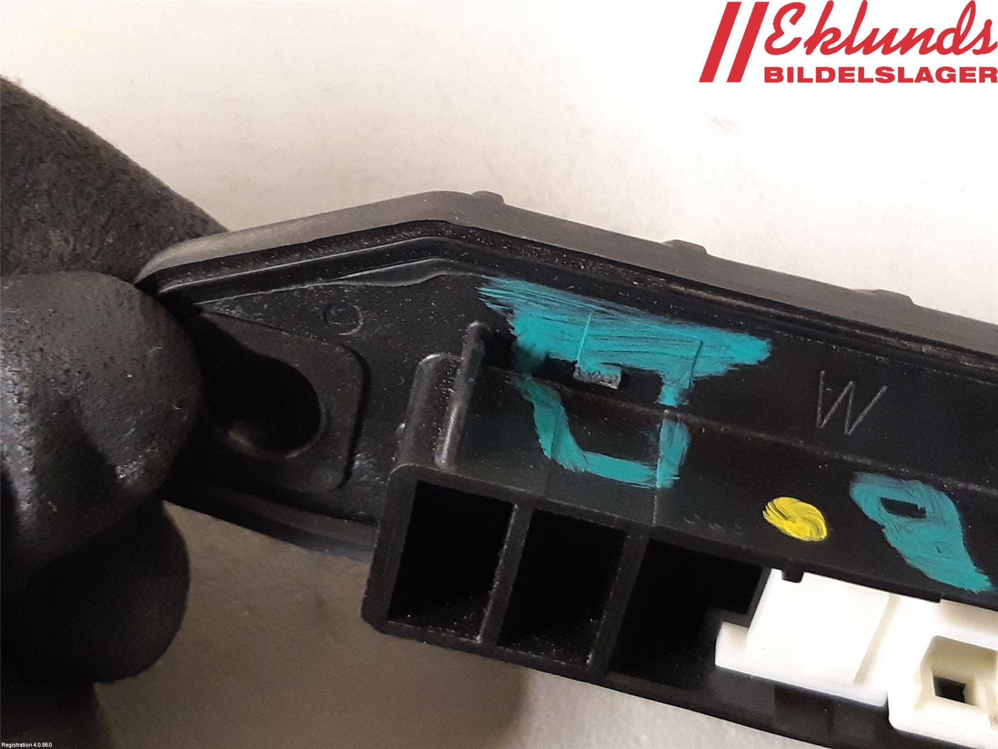 Toyota YARIS XP130 15-20 Bakluckehandtag