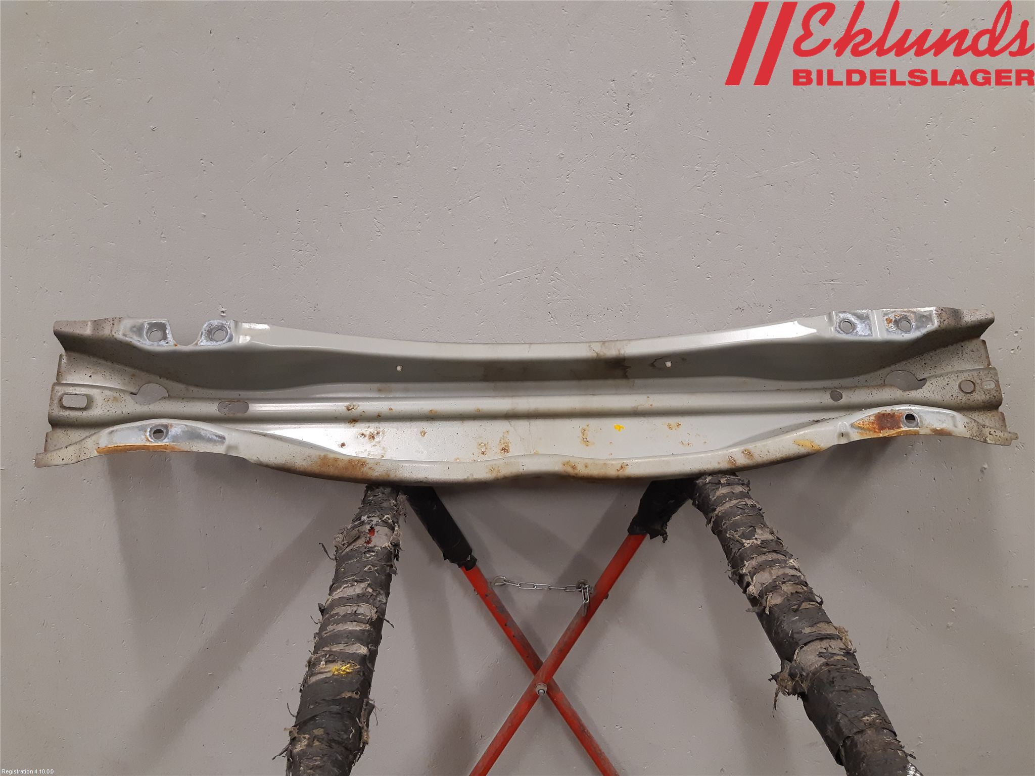 Volvo V70 08-13 Stötfångarbalk Bak