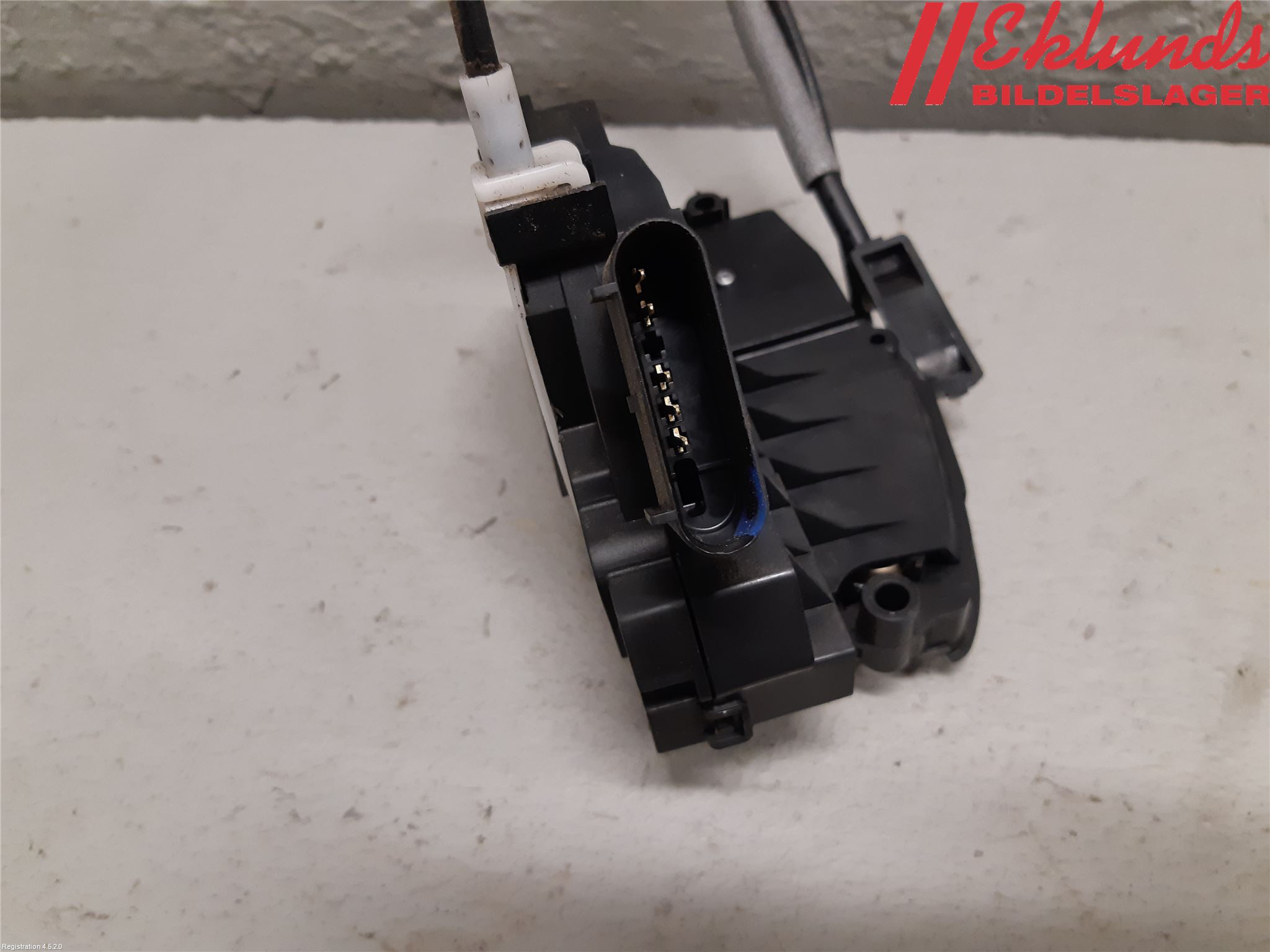 Volvo S60 14-18 Låskista-Dörrlås