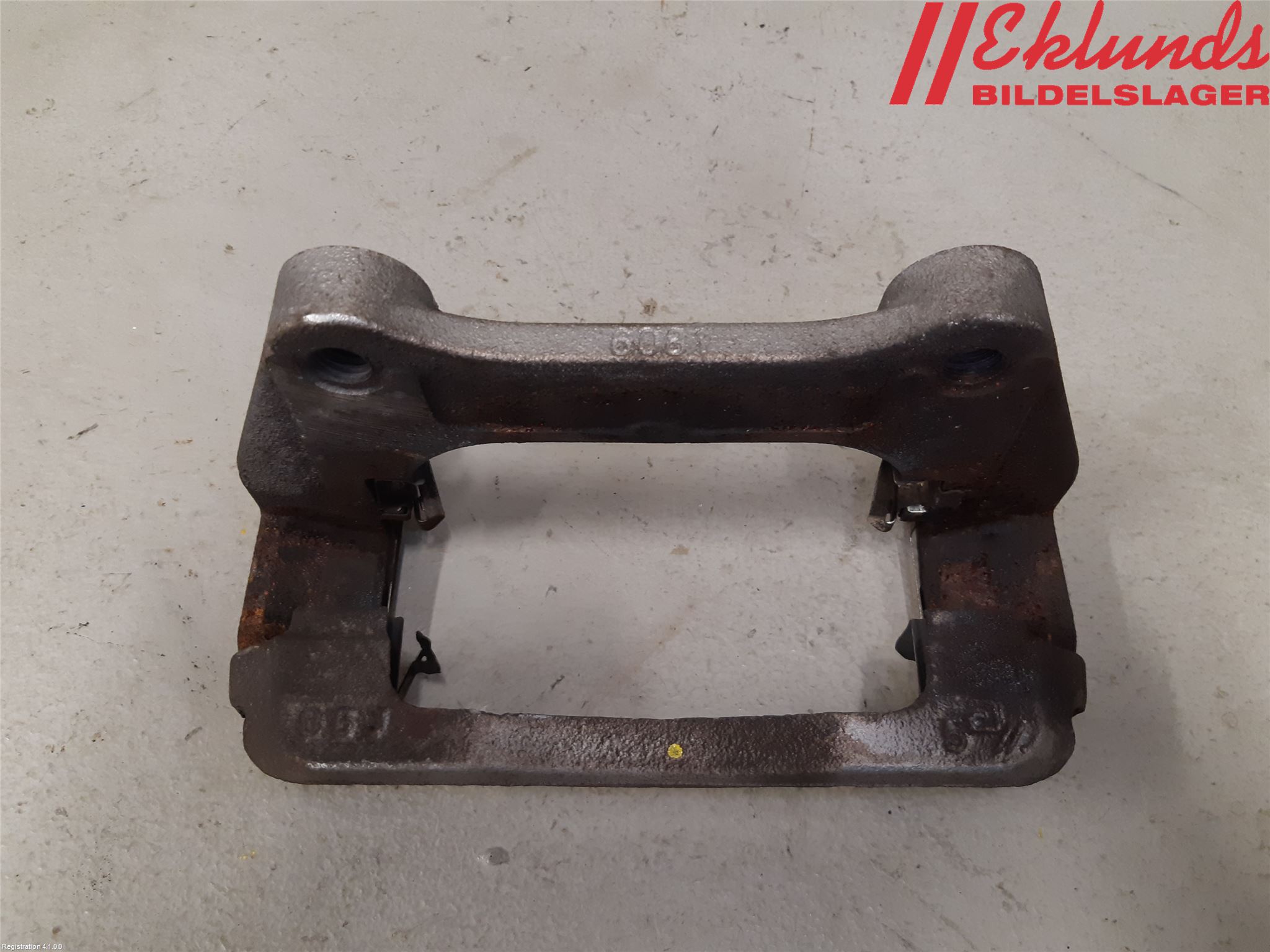 Opel INSIGNIA 17- Bromsokshållare