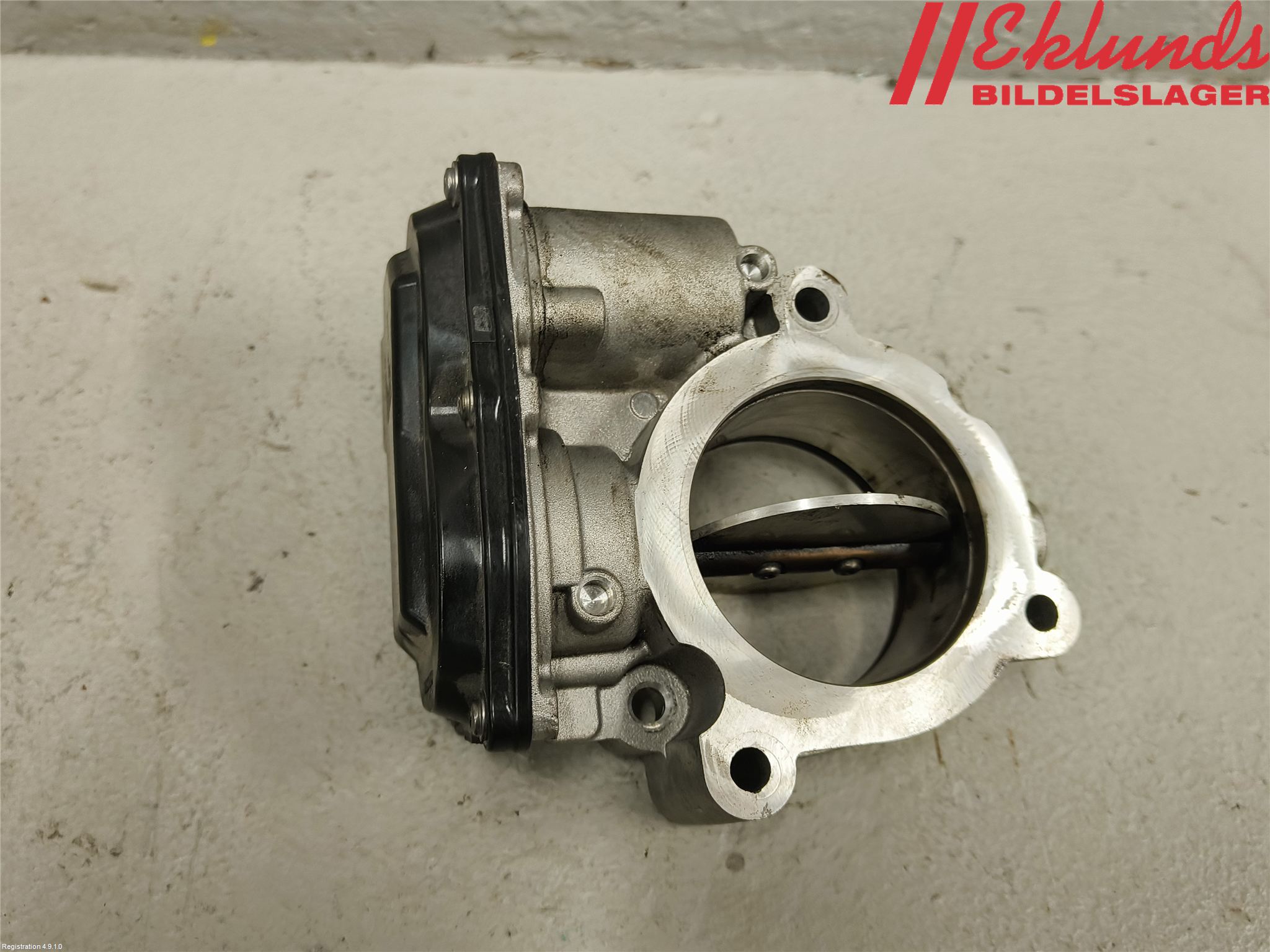 Volvo V60 19- Injspjällhus