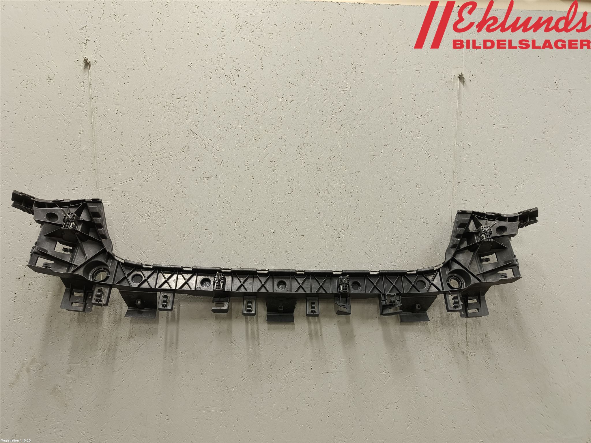 Audi A3/S3 8Y 21- Stötfångardel Bak Mitt