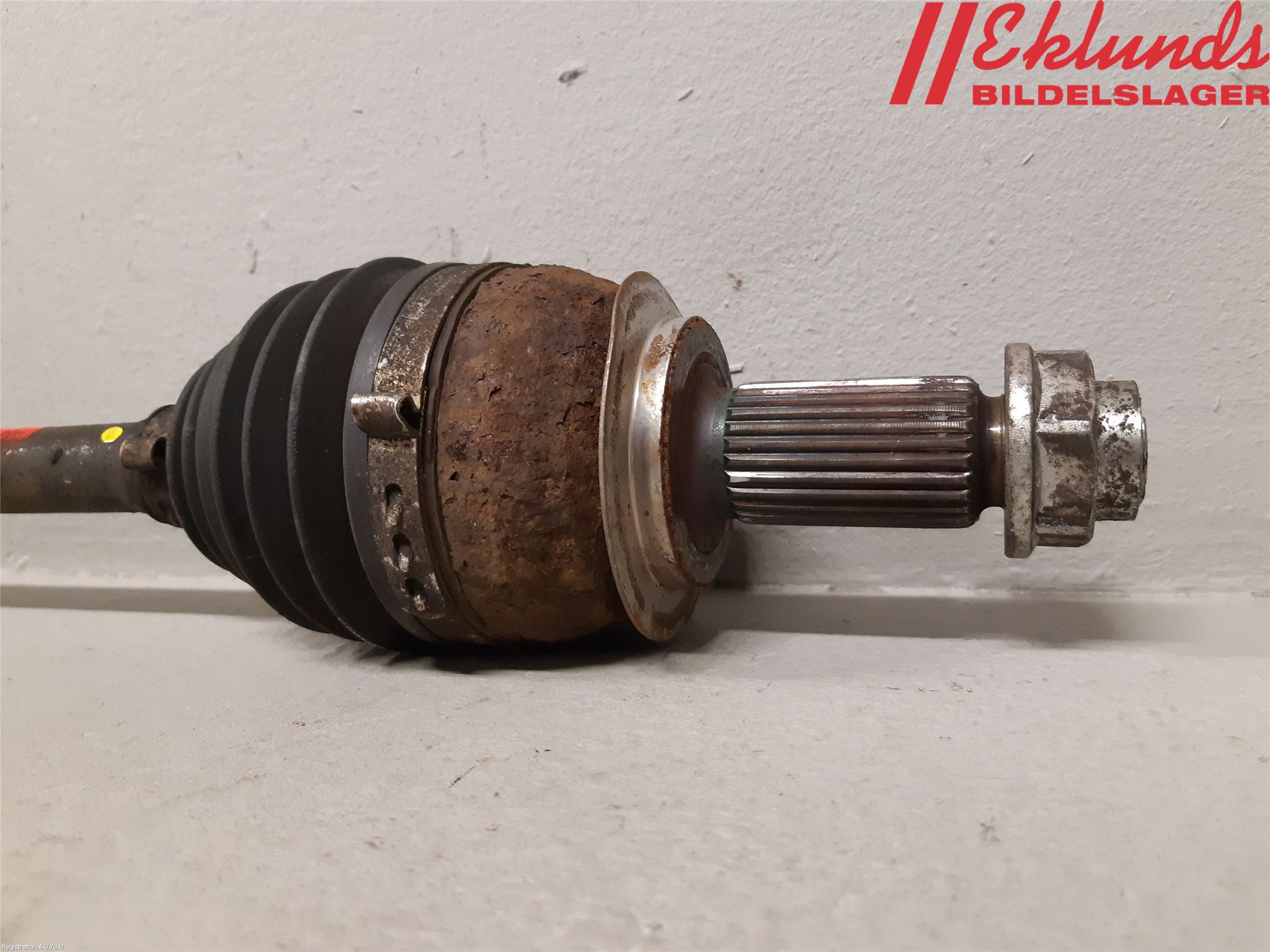 Subaru LEGACY 10-14 Drivaxel Fram Vänster