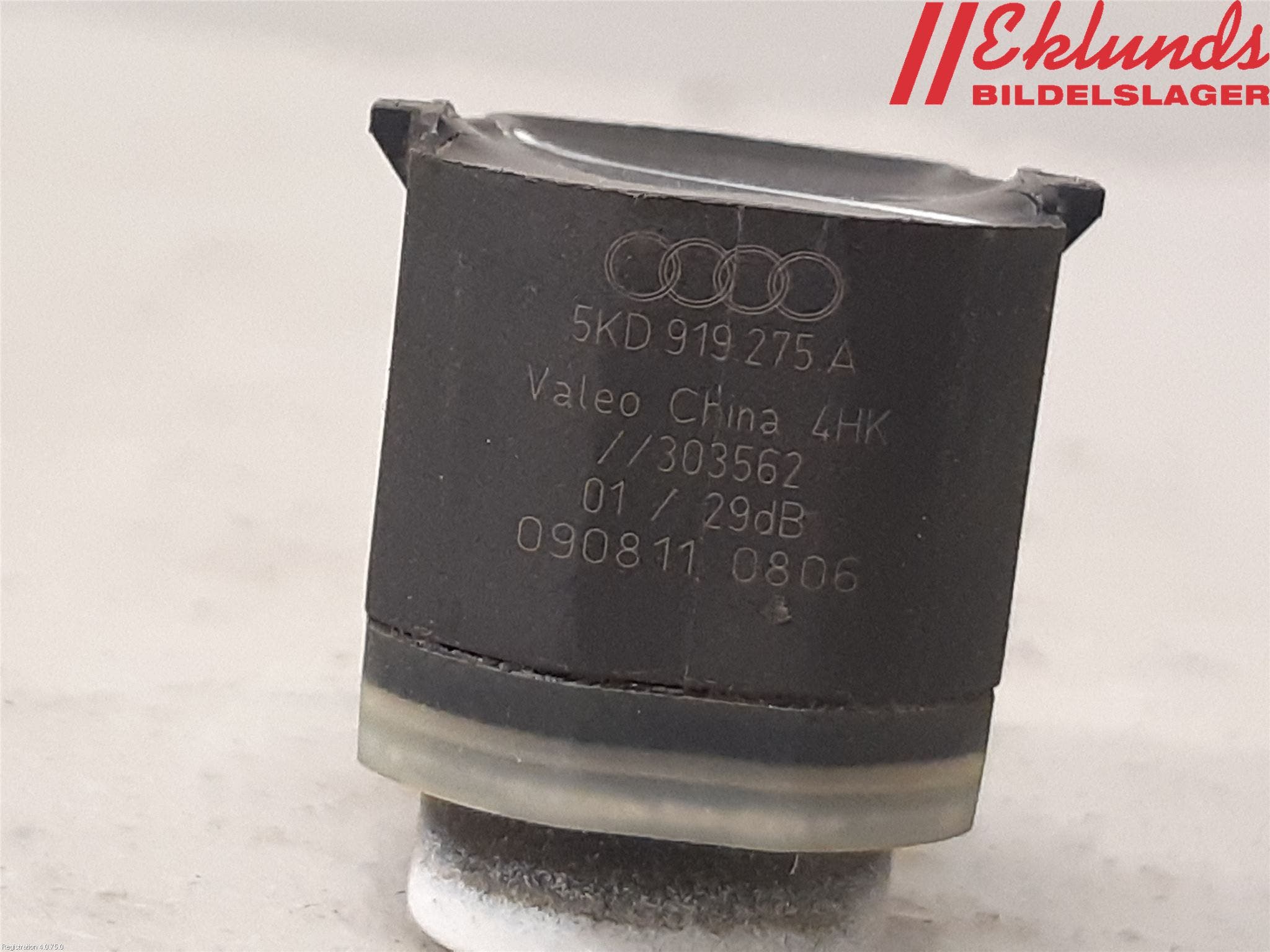 Volkswagen VW PASSAT 11-14 Parkeringshjälp Frontsensor