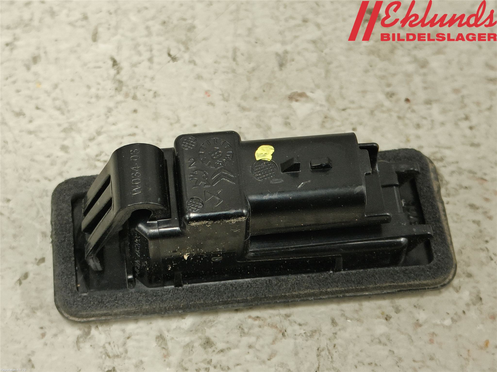 Peugeot 3008 17-24 Skylt Belysning