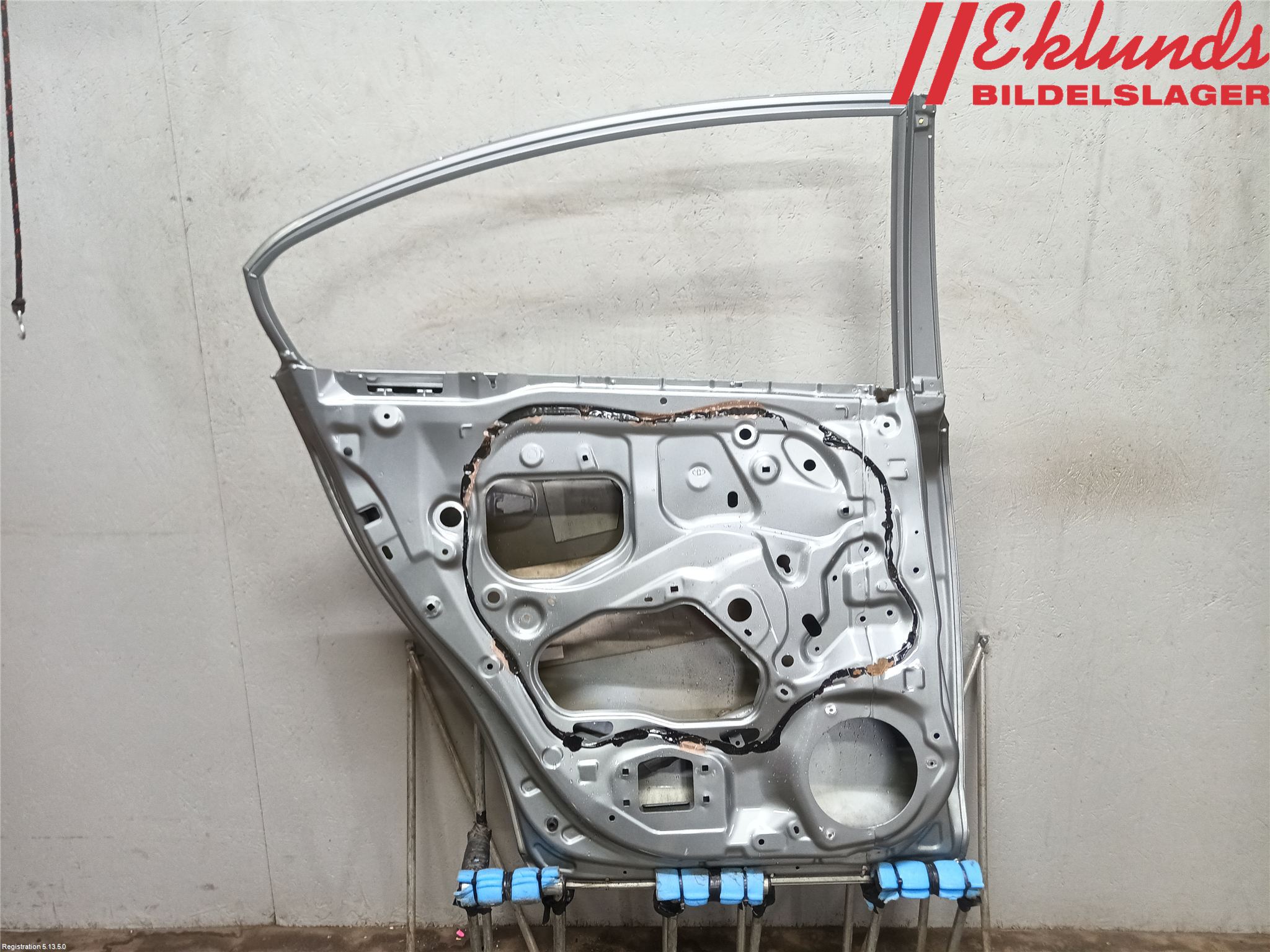 Toyota AVENSIS 09-15 Dörr Bak Vänster