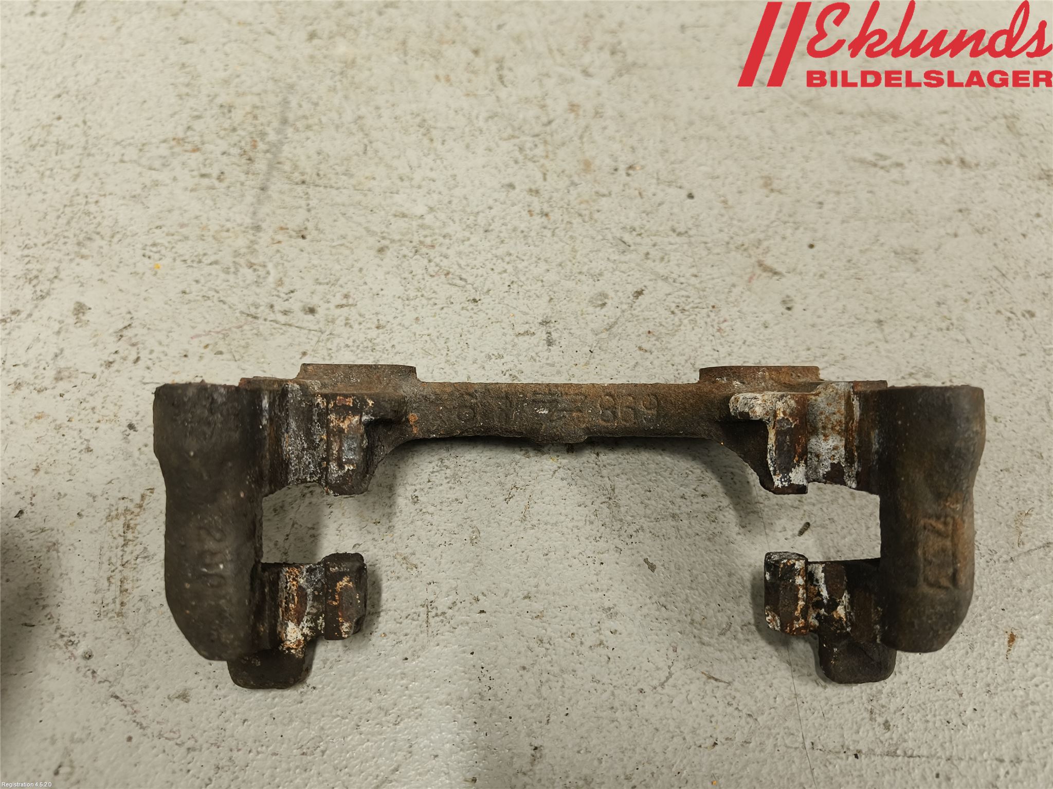 Ford TRANSIT/TOURNEO CONNECT 13-22 Bromsokshållare