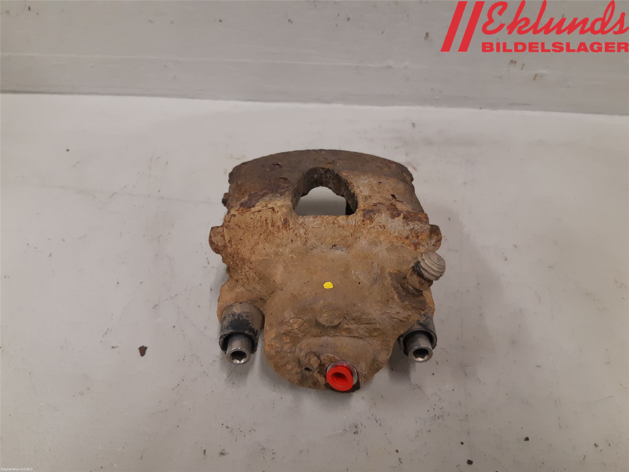 Volkswagen VW CADDY 11-15 Bromsok Fram Höger