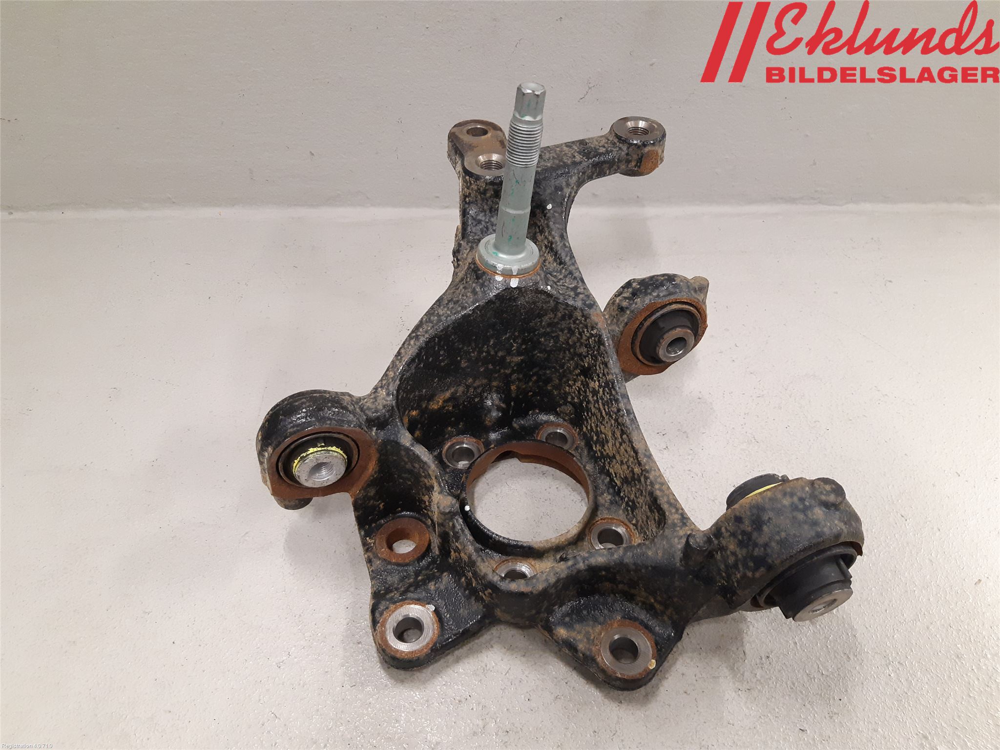 Toyota RAV4 19- Hjullagerhus-Spindel Vä B