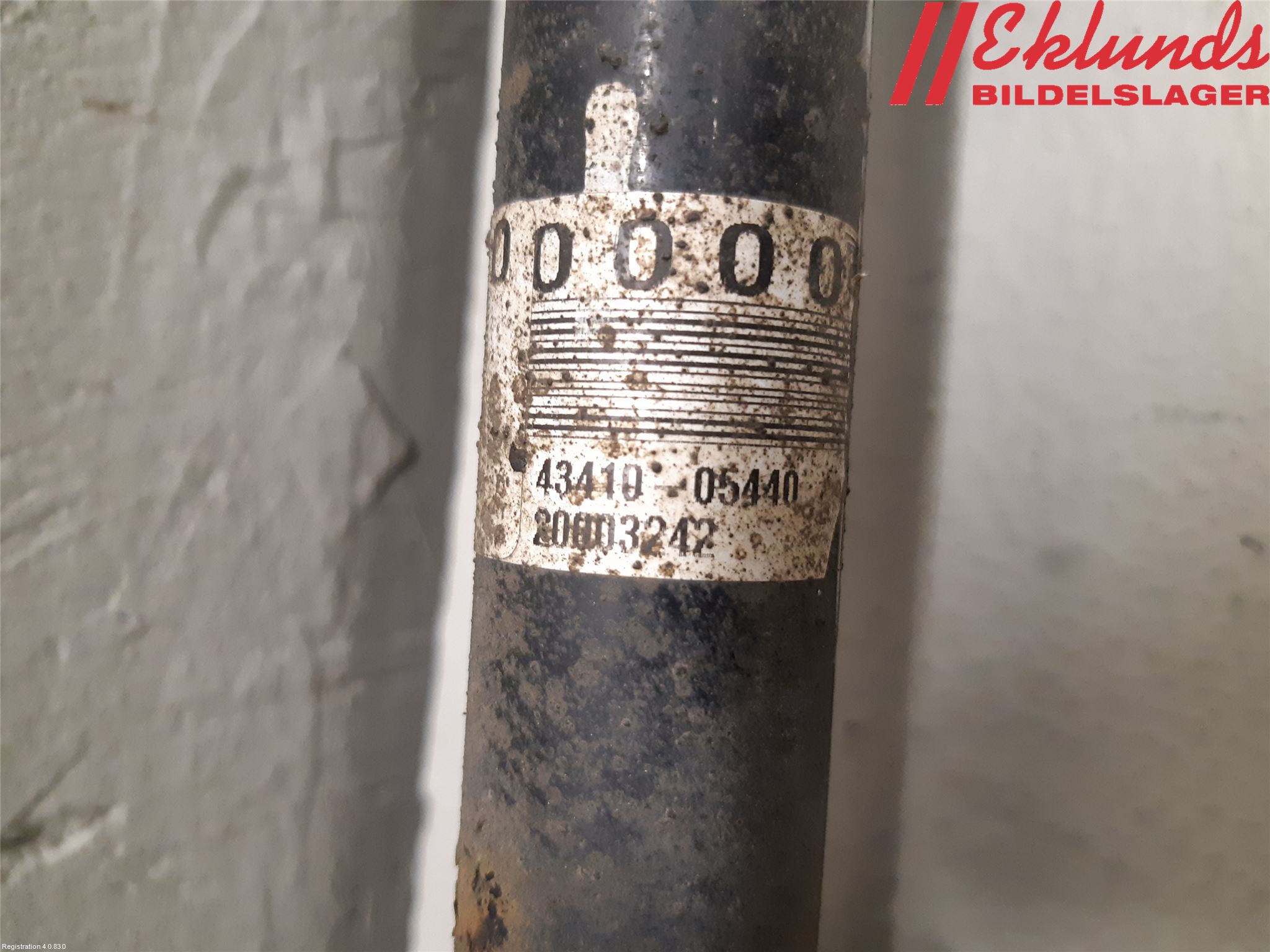 Toyota AVENSIS 16-18 Drivaxel Fram Höger