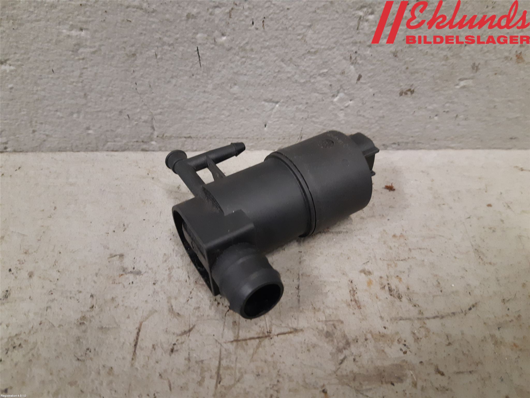 Toyota VERSO 09-18 Spolarpump Baklucka