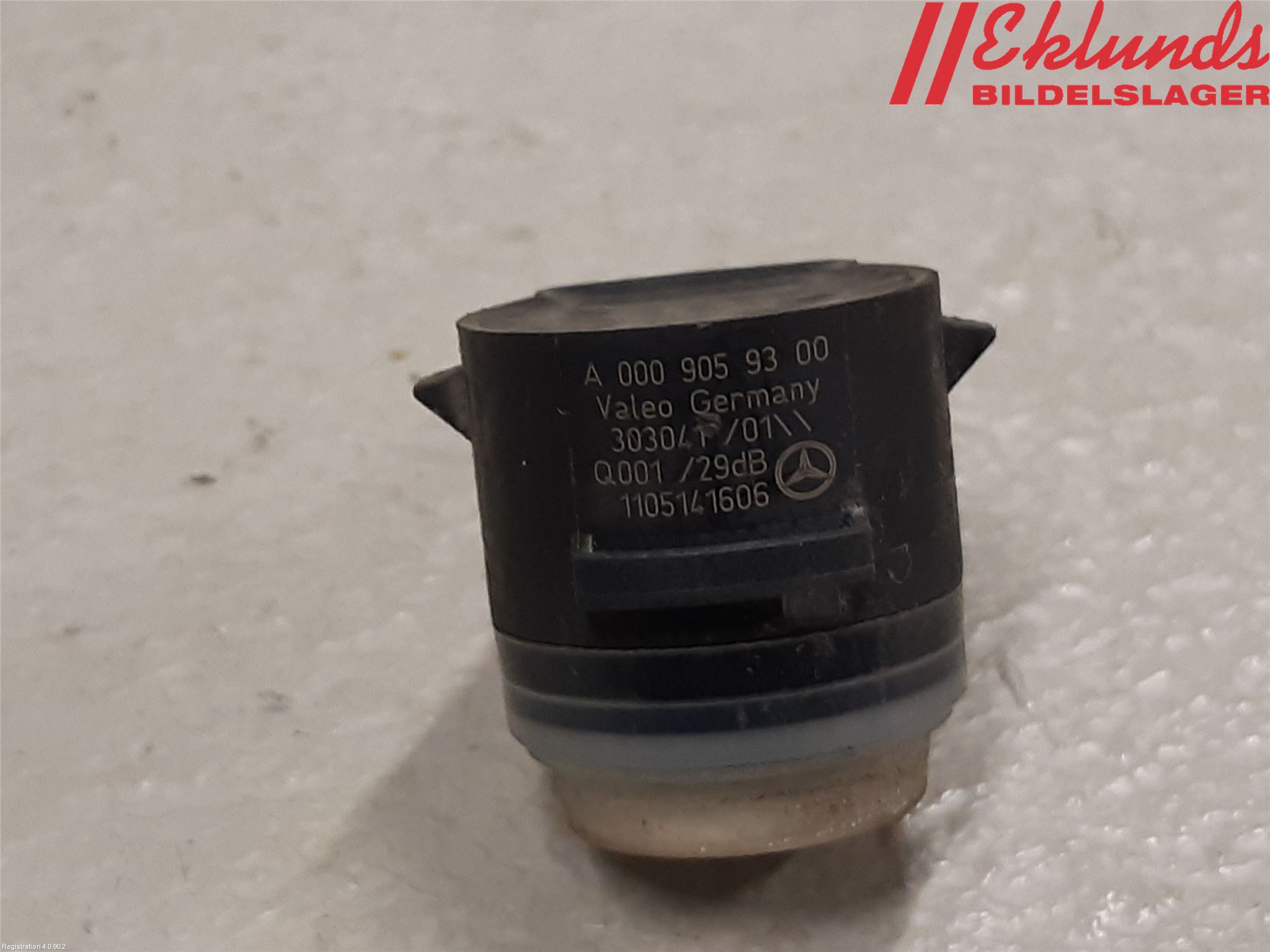 Mercedes-Benz MB E-KLASS (W212) 09-16 Parkeringshjälp Frontsensor