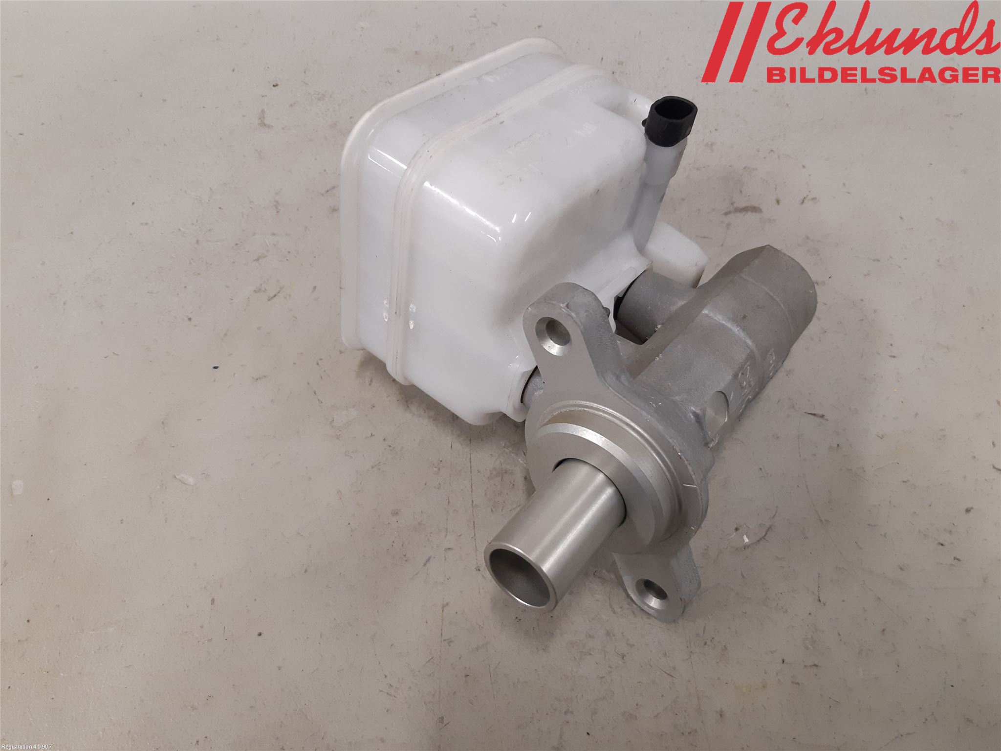 Iveco DAILY 14->> Broms Huvudcylinder