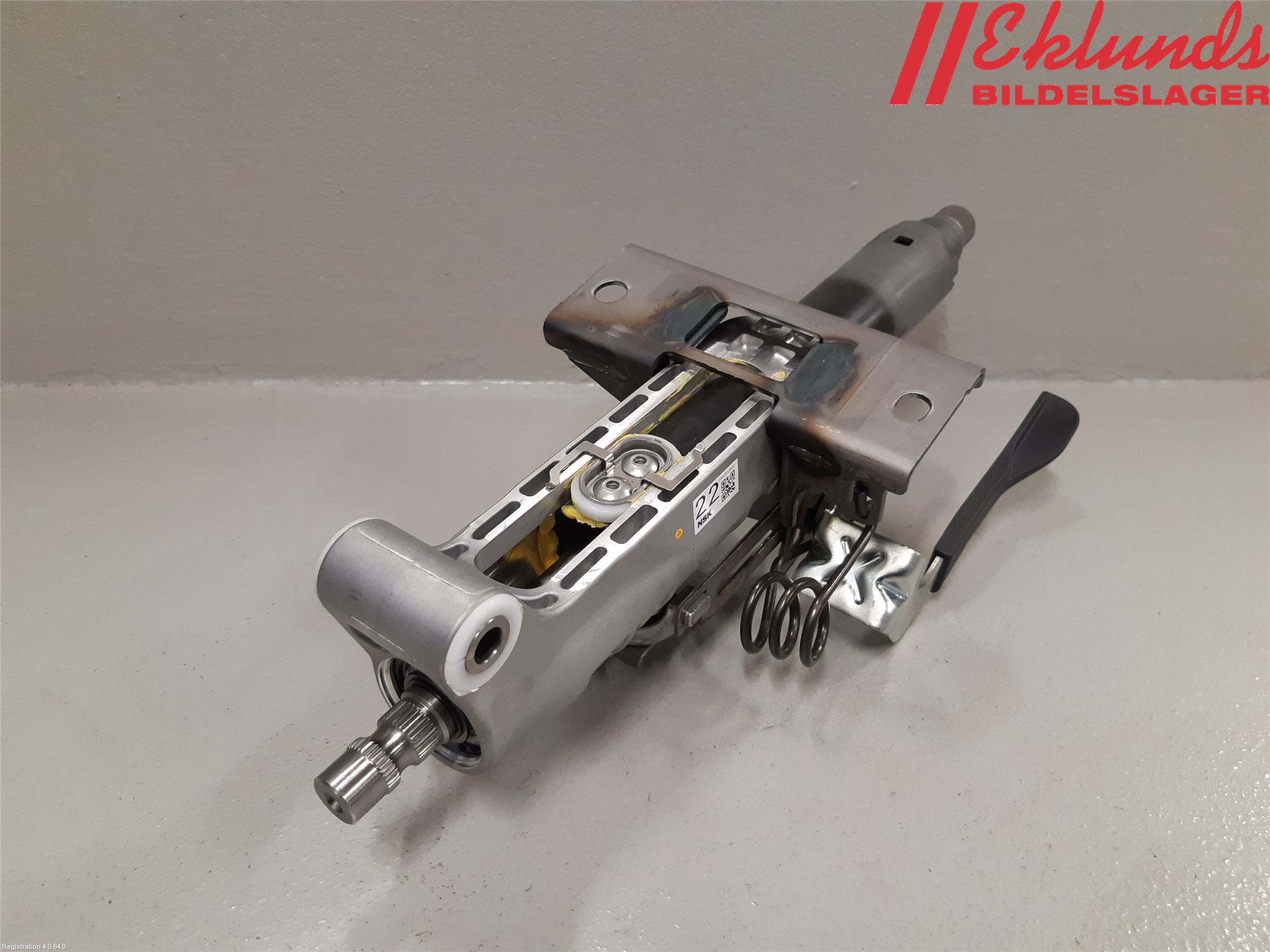 Toyota RAV4 19- Rattaxelagg Justerbart