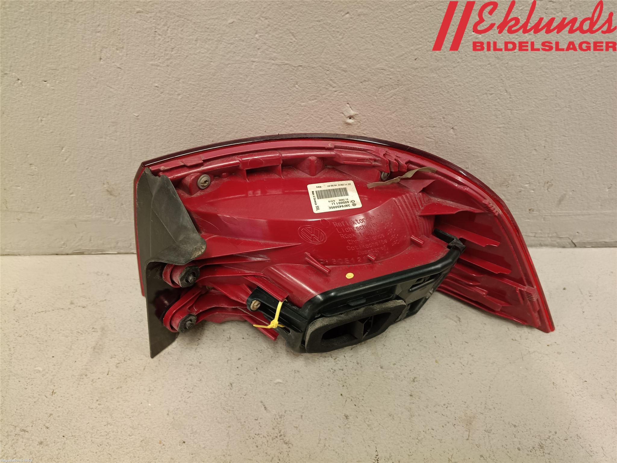 Volkswagen VW PASSAT 11-14 Bakljus Vänster