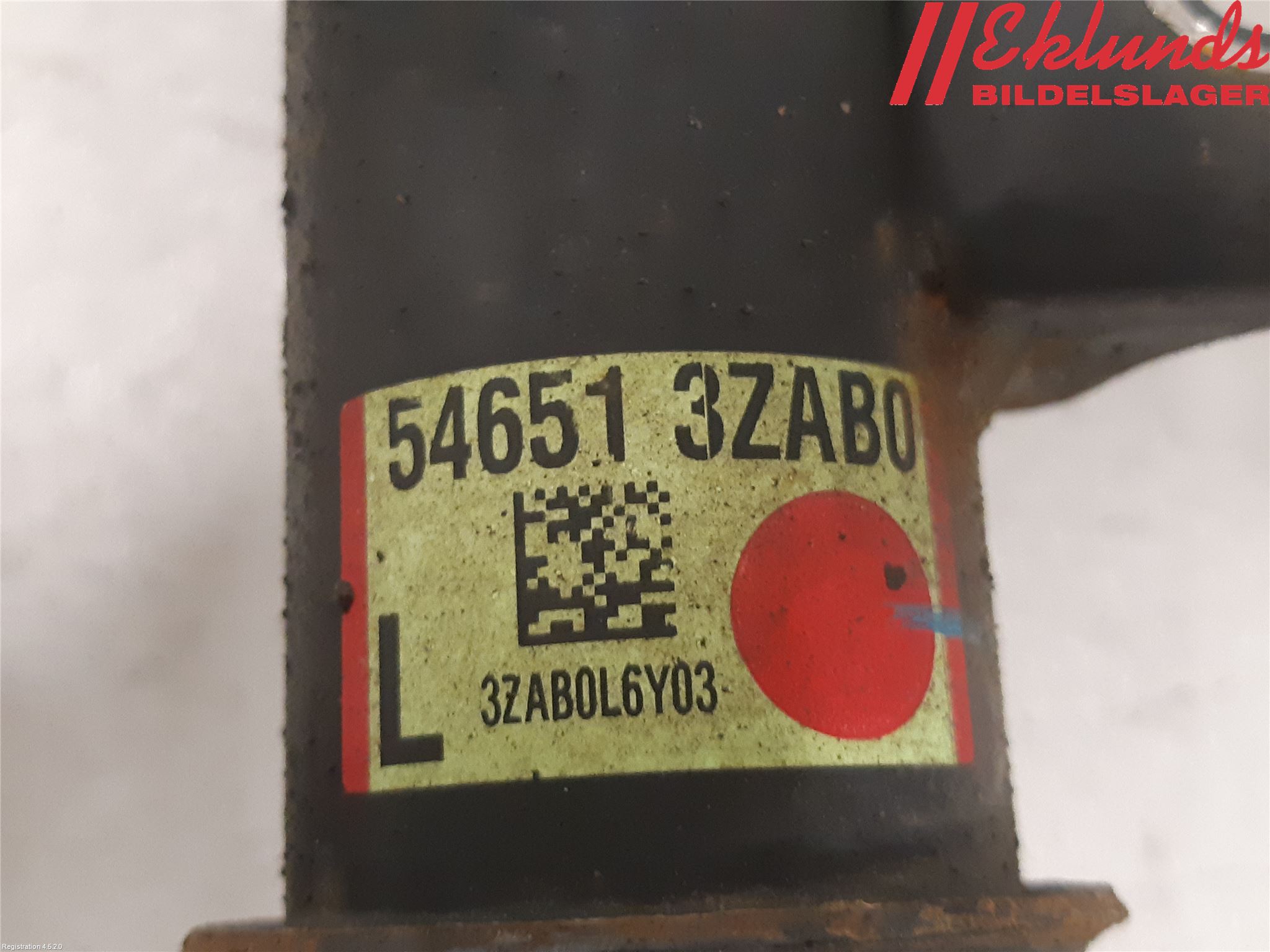 Hyundai i40 16-18 Fjäderben Fram Vänster