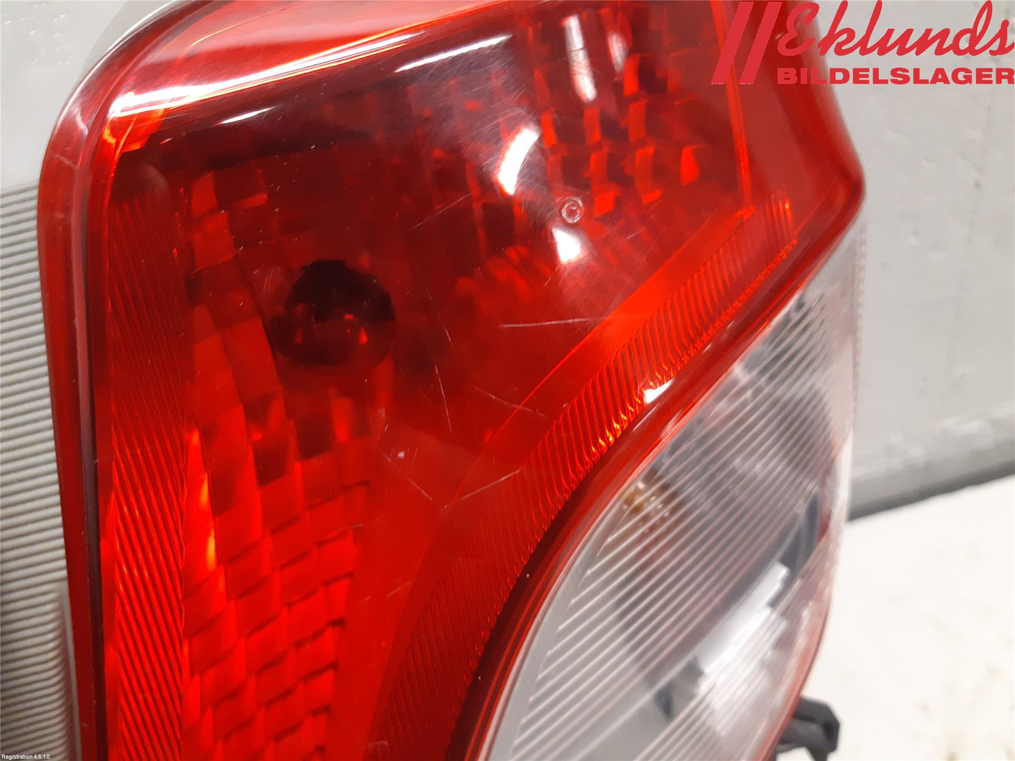 Toyota YARIS XP130 12-14 Bakljus Höger