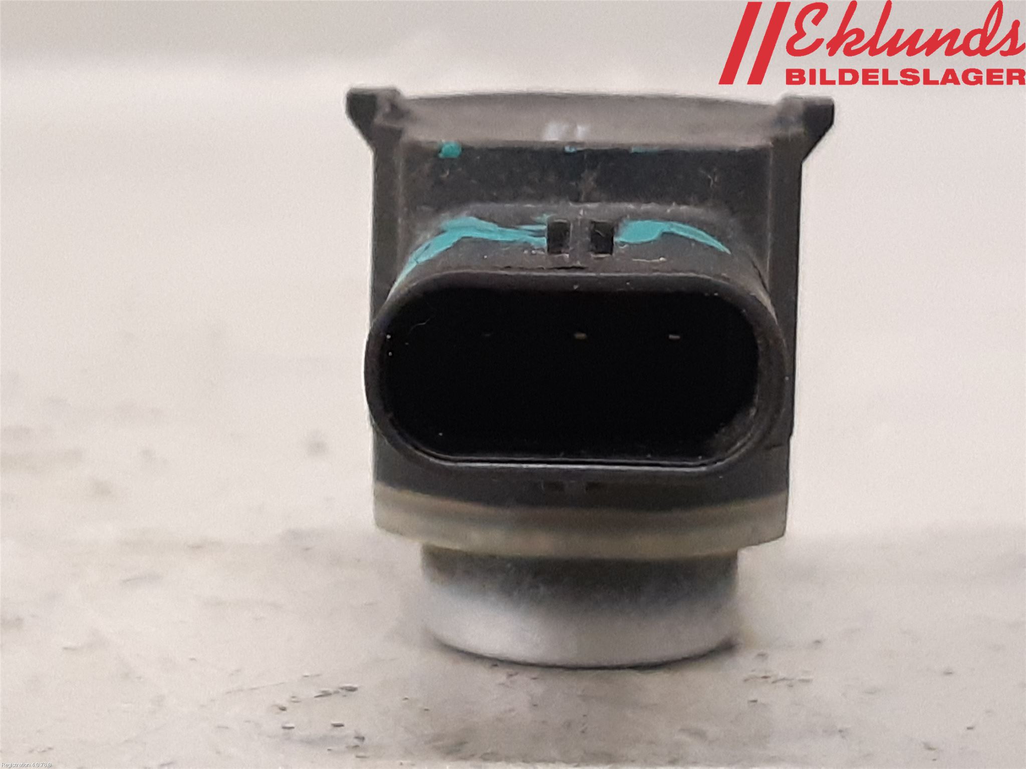 Ford KUGA 13-16 Parkeringshjälp Frontsensor