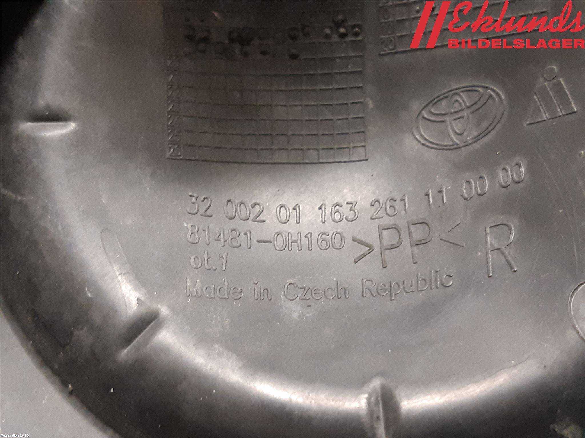 Toyota AYGO 15-21 Dimljussarg Fram