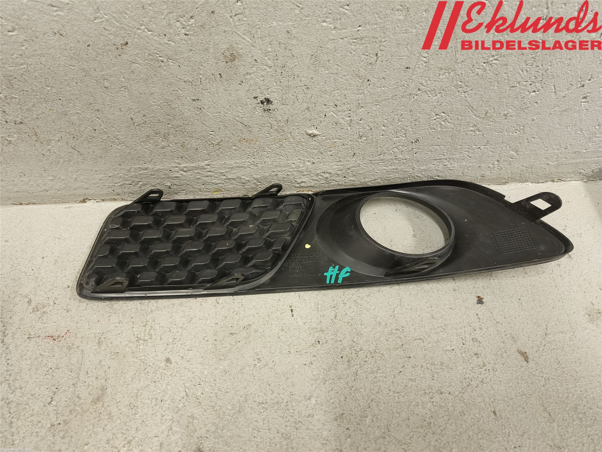 Volvo V70 08-13 Dimljussarg Fram